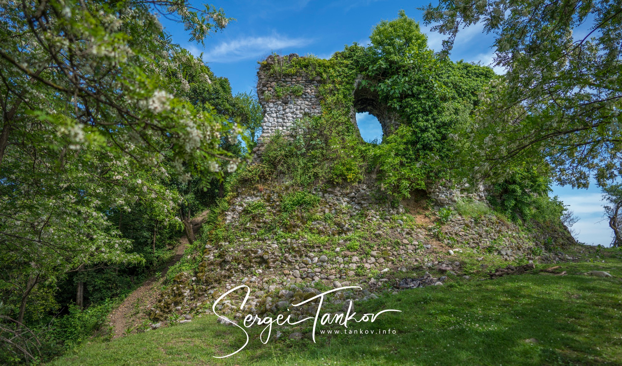 Абхазия (май 2019). Фотограф Сергей Танков