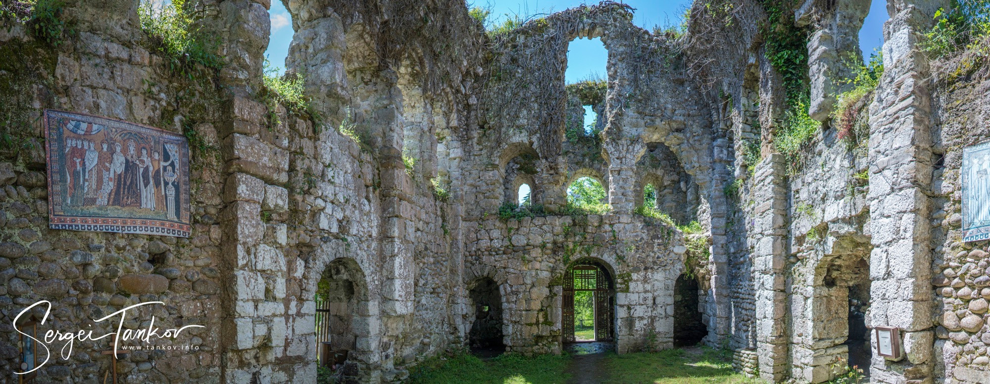 Абхазия (май 2019). Фотограф Сергей Танков