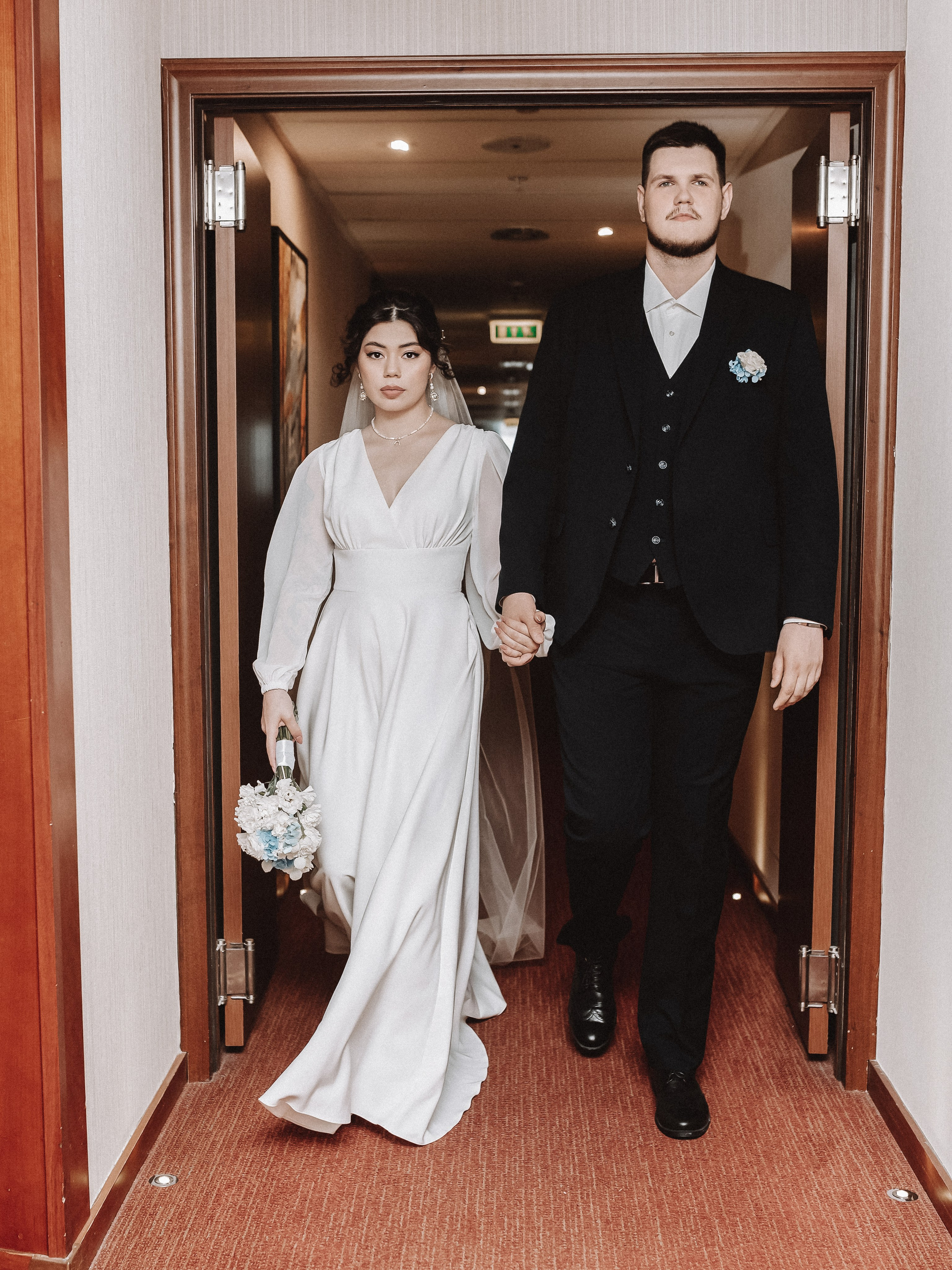 Свадебный фотограф в DoubleTree by Hilton, Новосибирск | Яна Иванова. Семейный и свадебный фотограф в Новосибирске Иванова Яна