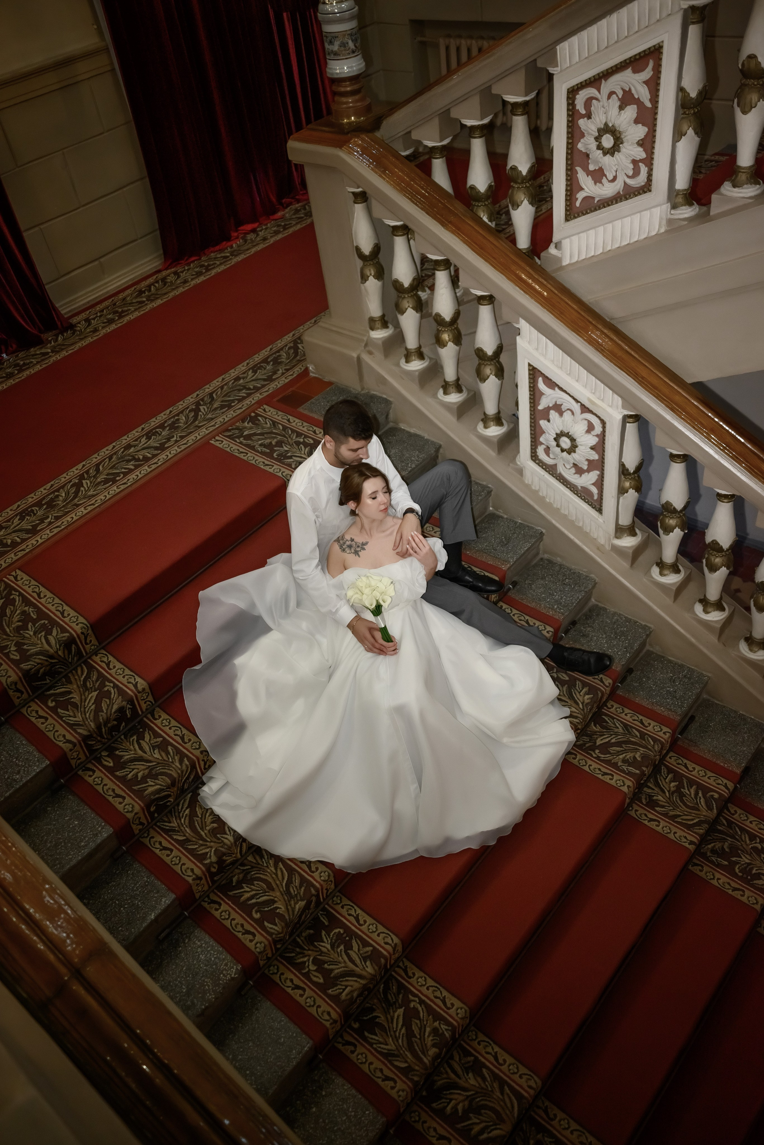 Прогулка в театре и по центру города. Юлия Басня семейный и свадебный фотограф в Донецке