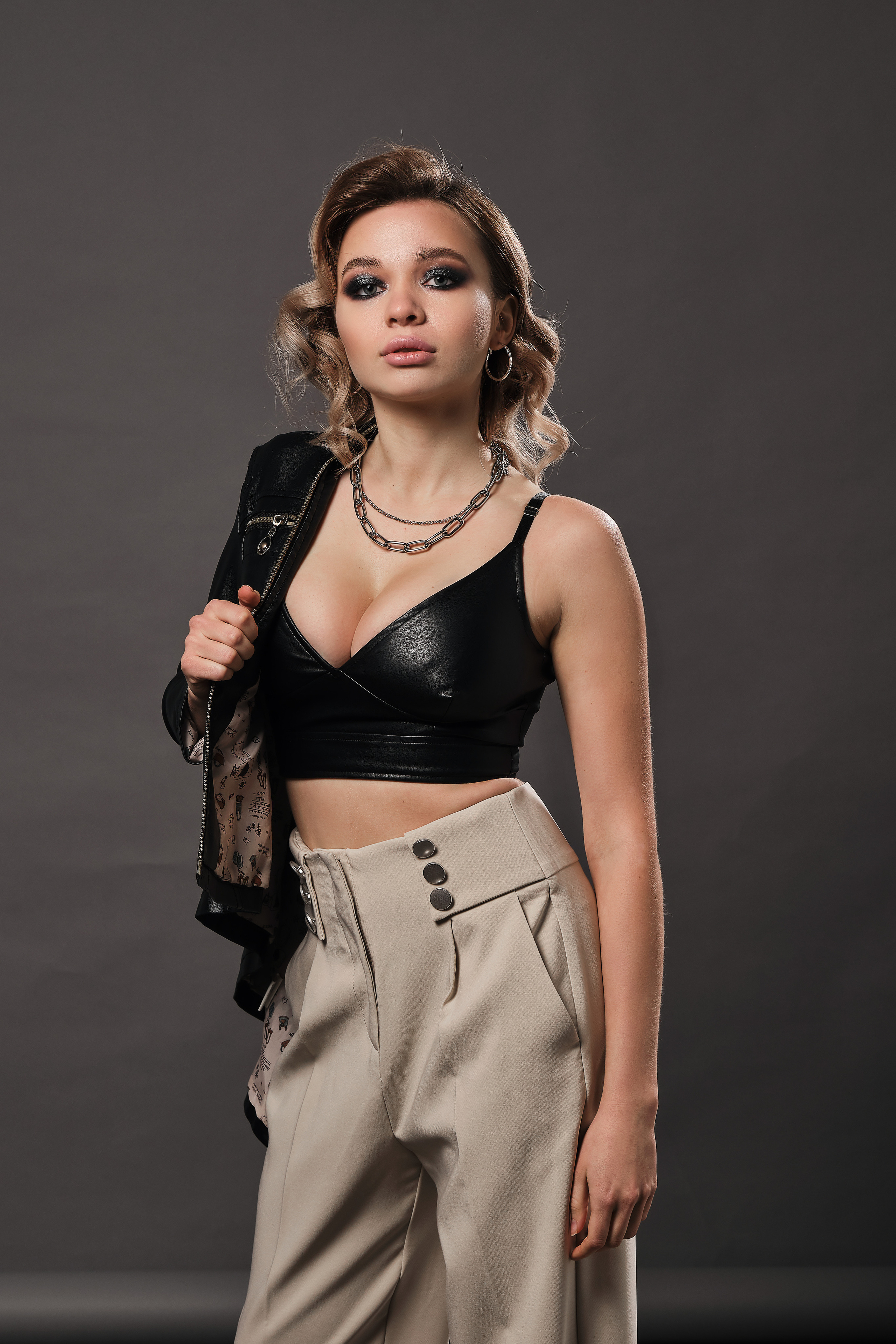 Anna_Sofia. Антон Гошовский - свадебный и семейный фотограф в Москве и Крыму