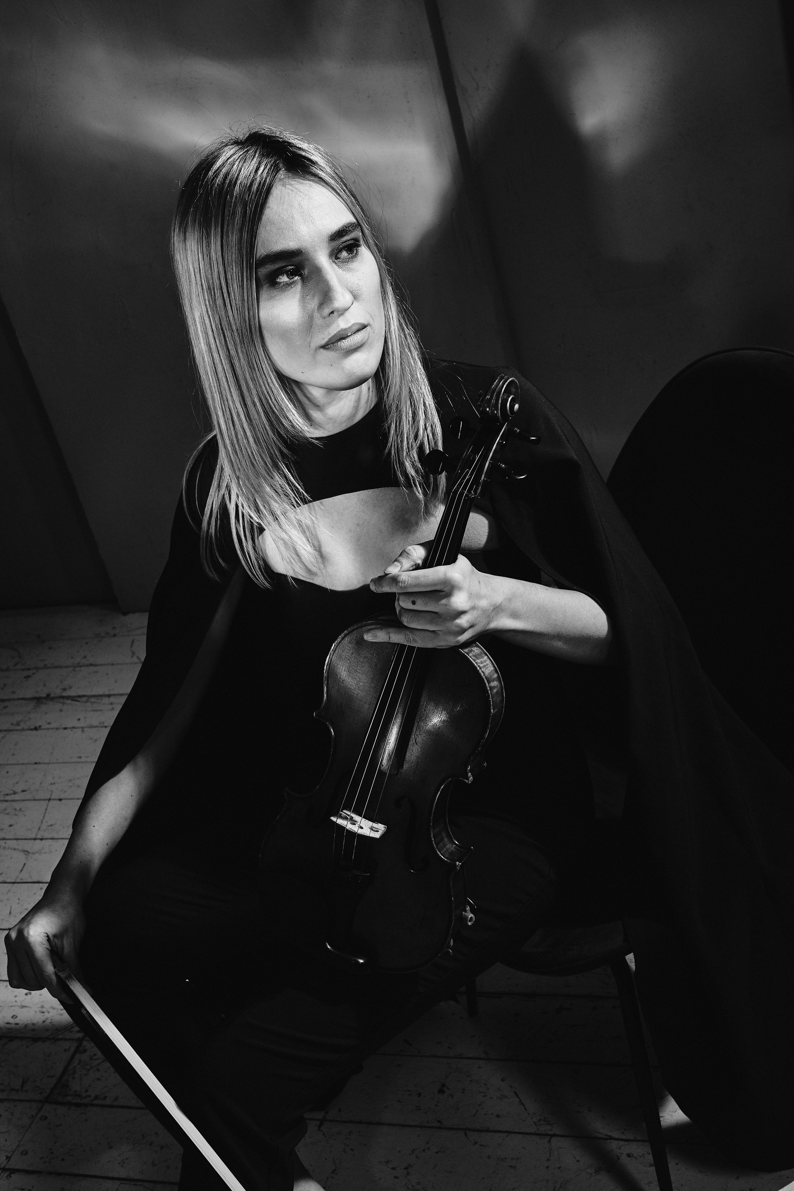 Alice. Антон Гошовский - свадебный и семейный фотограф в Москве и Крыму