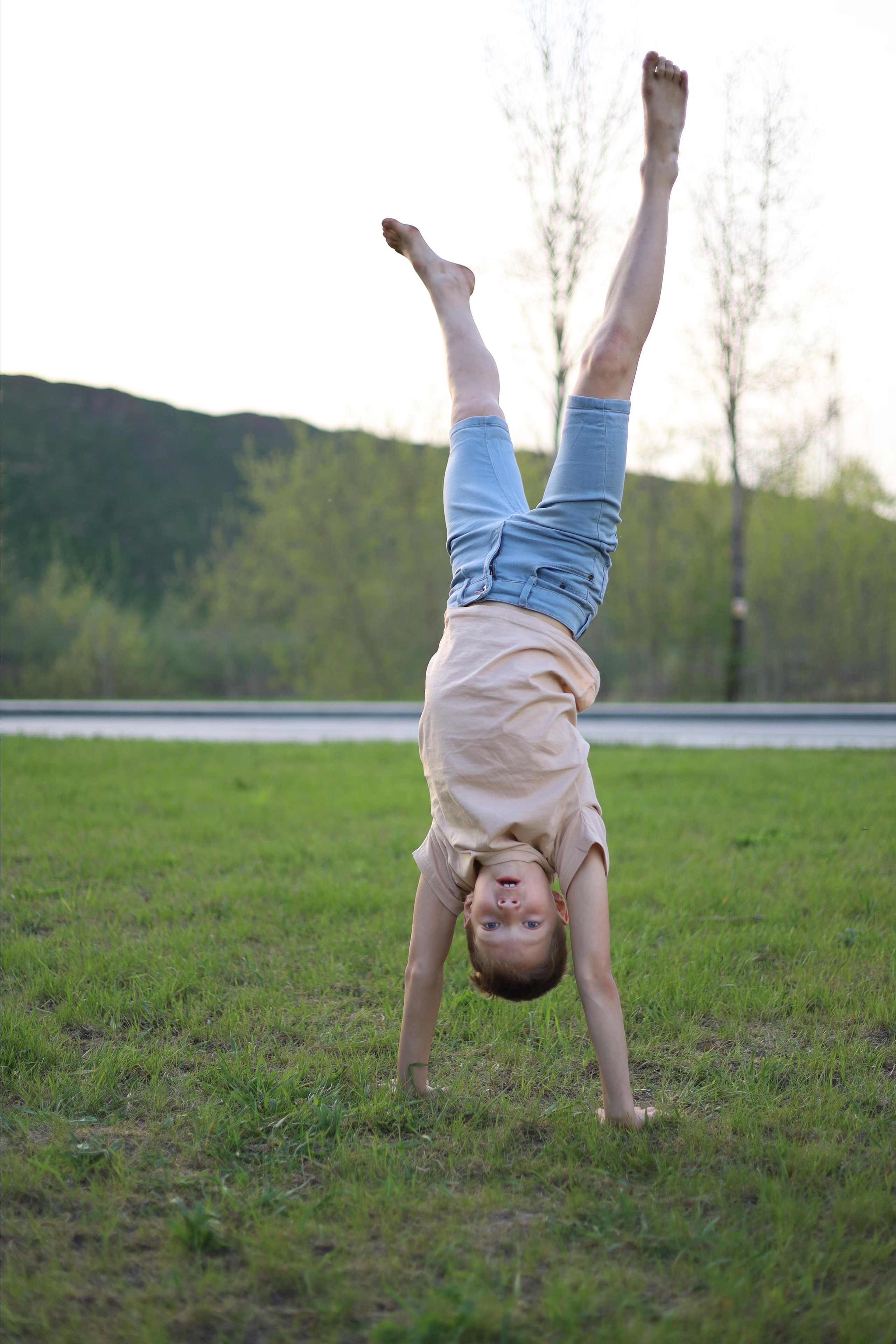 Прогулка большой и дружной семьи. Семейный и детский фотограф в Новосибирске, Москве Анна Кутарева