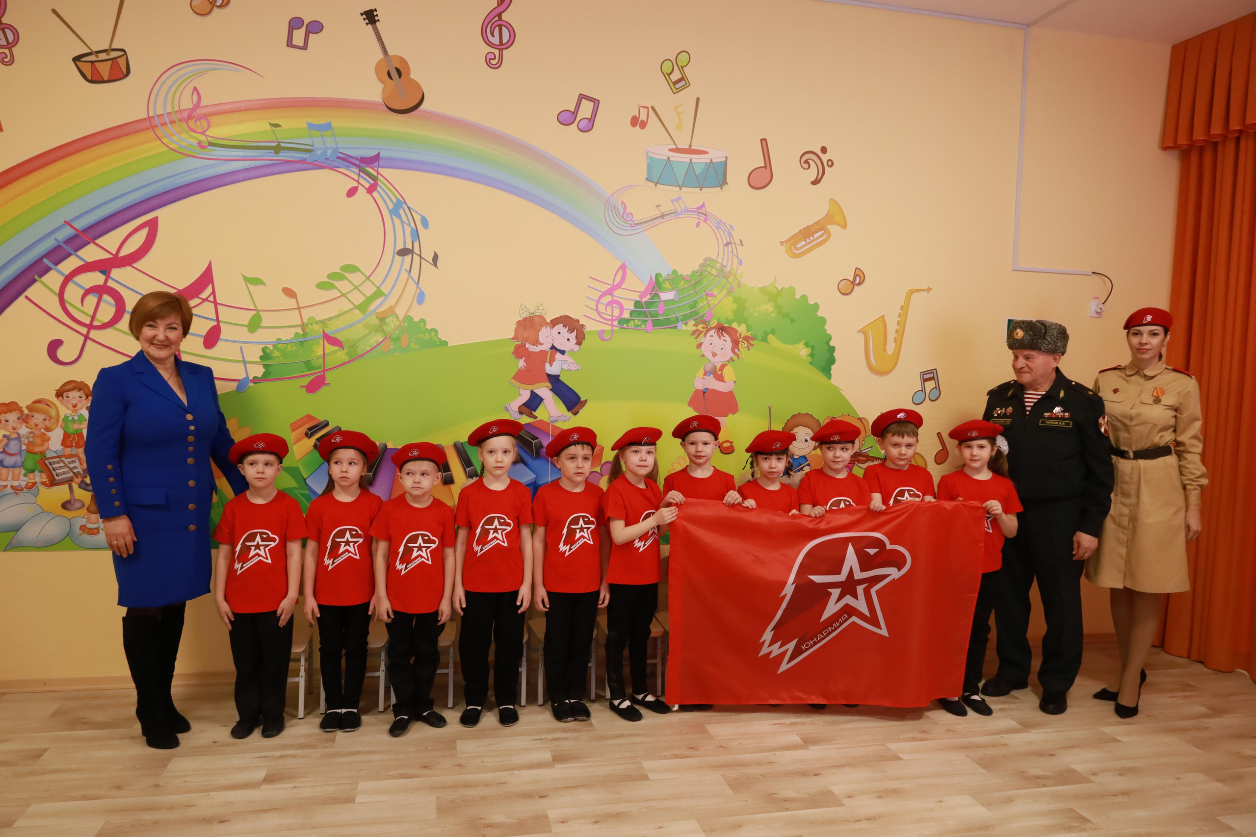 Прием малышей в ЮНАРМИЮ. Небольшой кусочек большого репортажа. Семейный и детский фотограф в Новосибирске, Москве Анна Кутарева