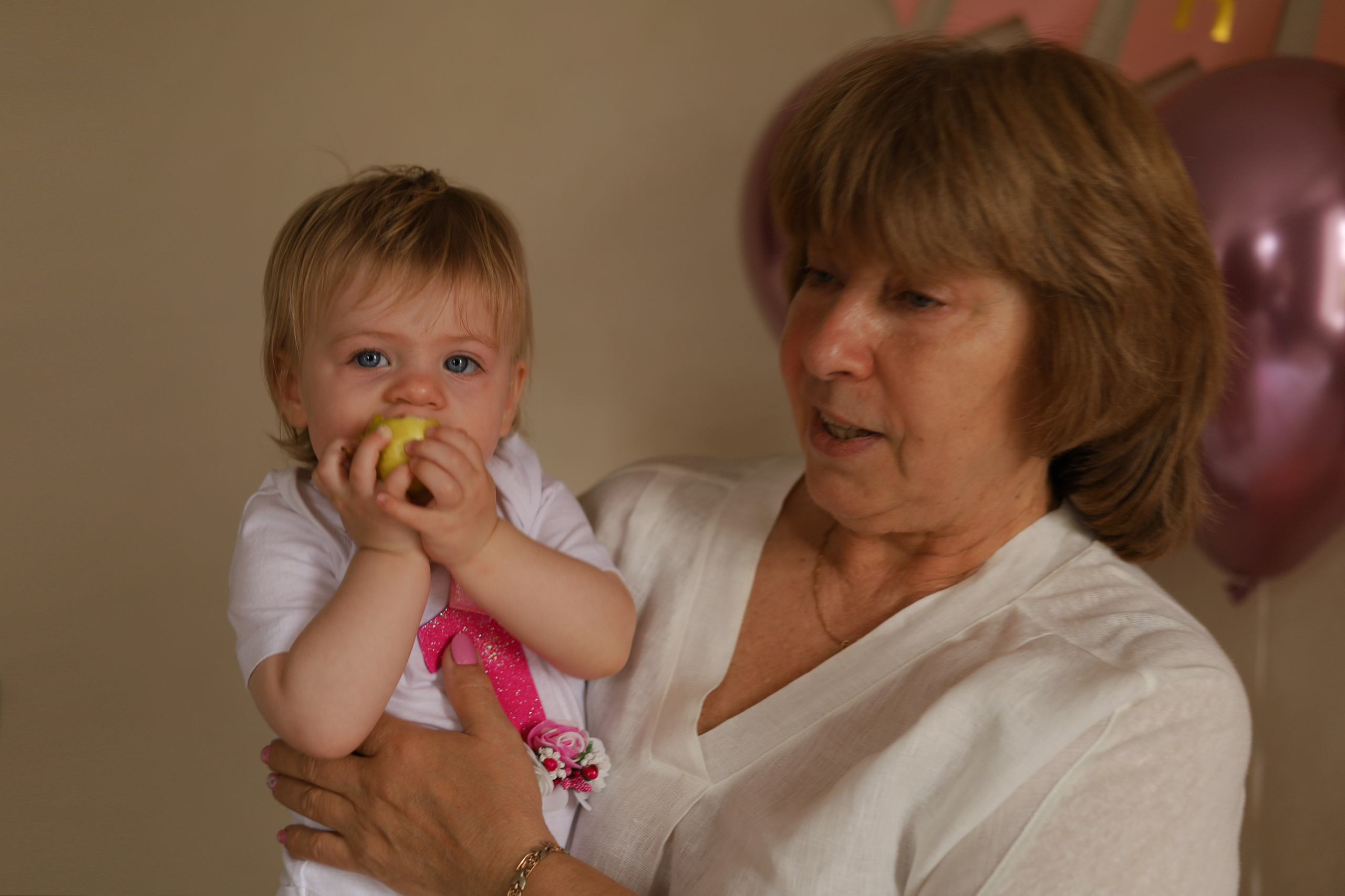 Первый день Рождения. Семейный и детский фотограф в Новосибирске, Москве Анна Кутарева