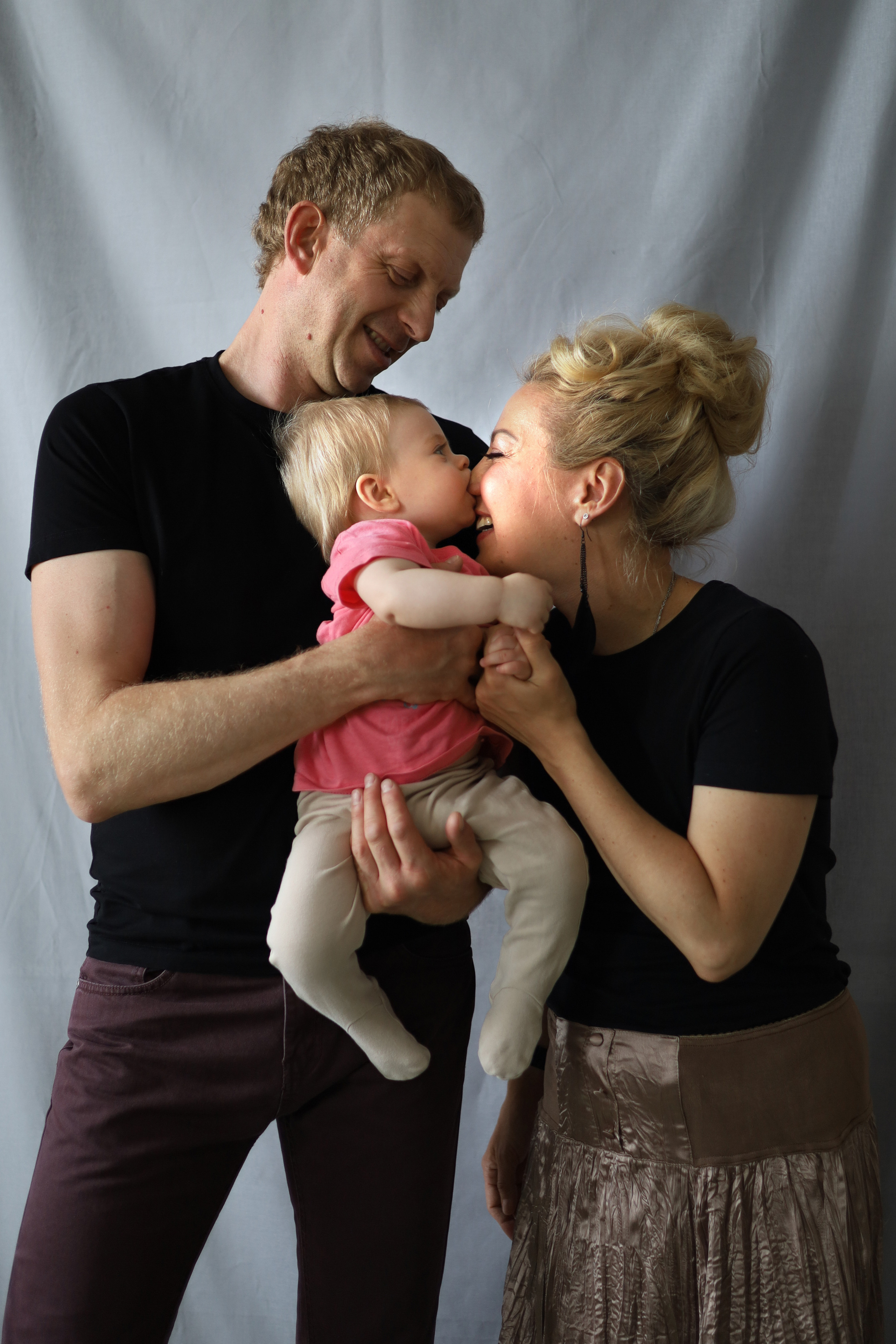 Игорь, Валентина и Ева Май 2022. Семейный и детский фотограф в Новосибирске, Москве Анна Кутарева