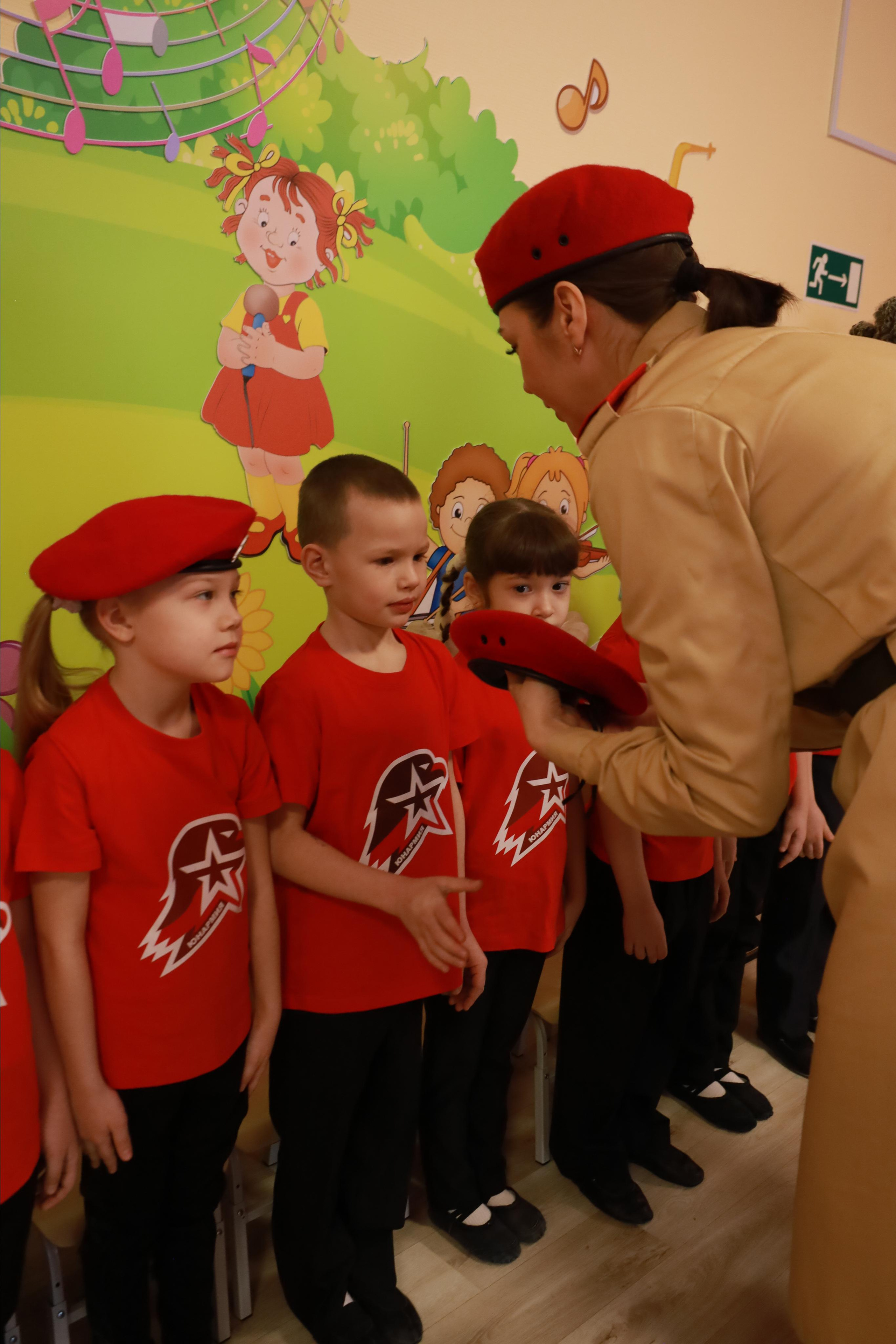 Прием малышей в ЮНАРМИЮ. Небольшой кусочек большого репортажа. Семейный и детский фотограф в Новосибирске, Москве Анна Кутарева