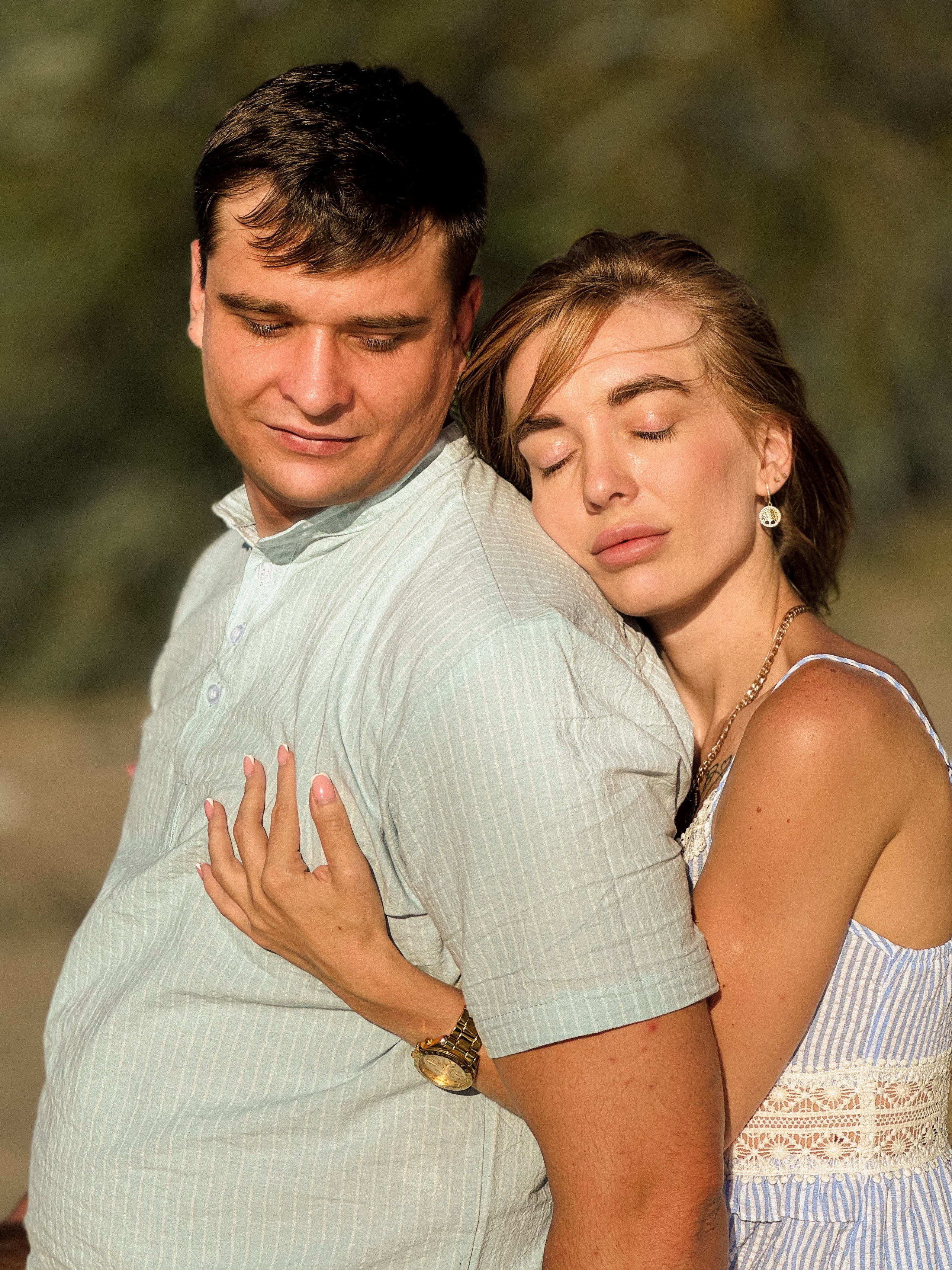 LOVE STORY. Мобильный фотограф рилсмейкер в Ростове-на-Дону Пипаш Екатерина