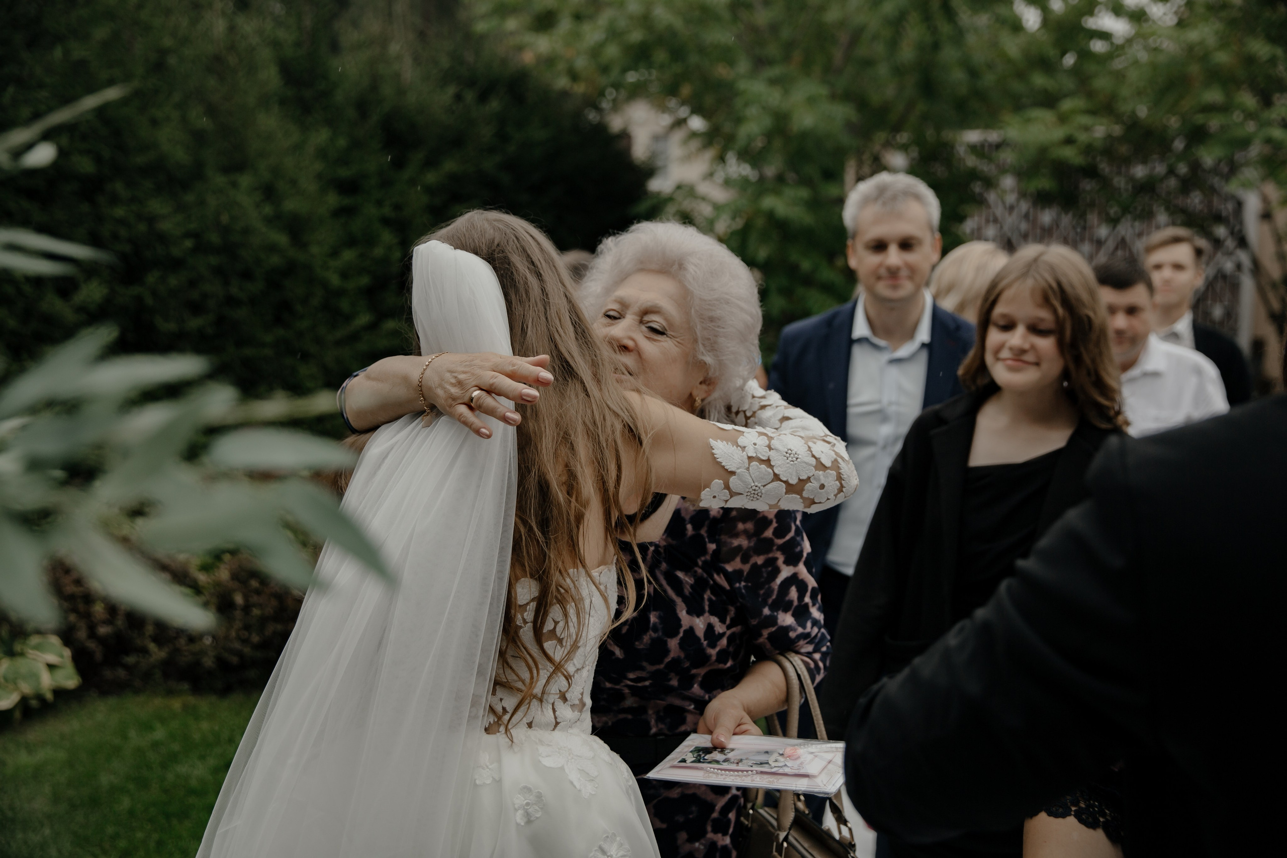 02.07.24. RETOUCH-HOUSE