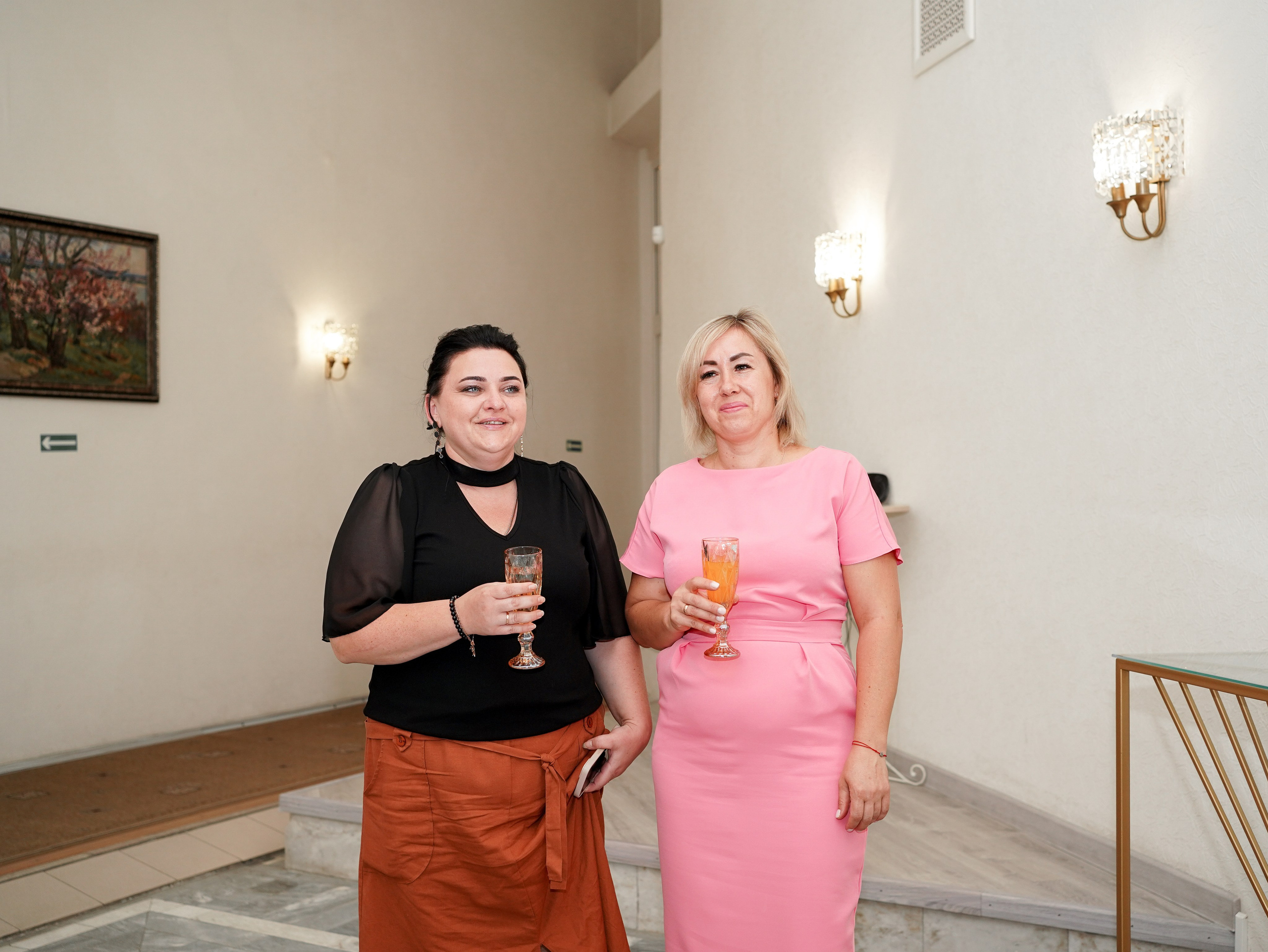 Свадебная фотосессия в Пролетарском ЗАГСе. Свадебный фотограф в Ростове-на-Дону. Таинство Крещения и Венчания, семейные фотосессии. Алёна Чёботова