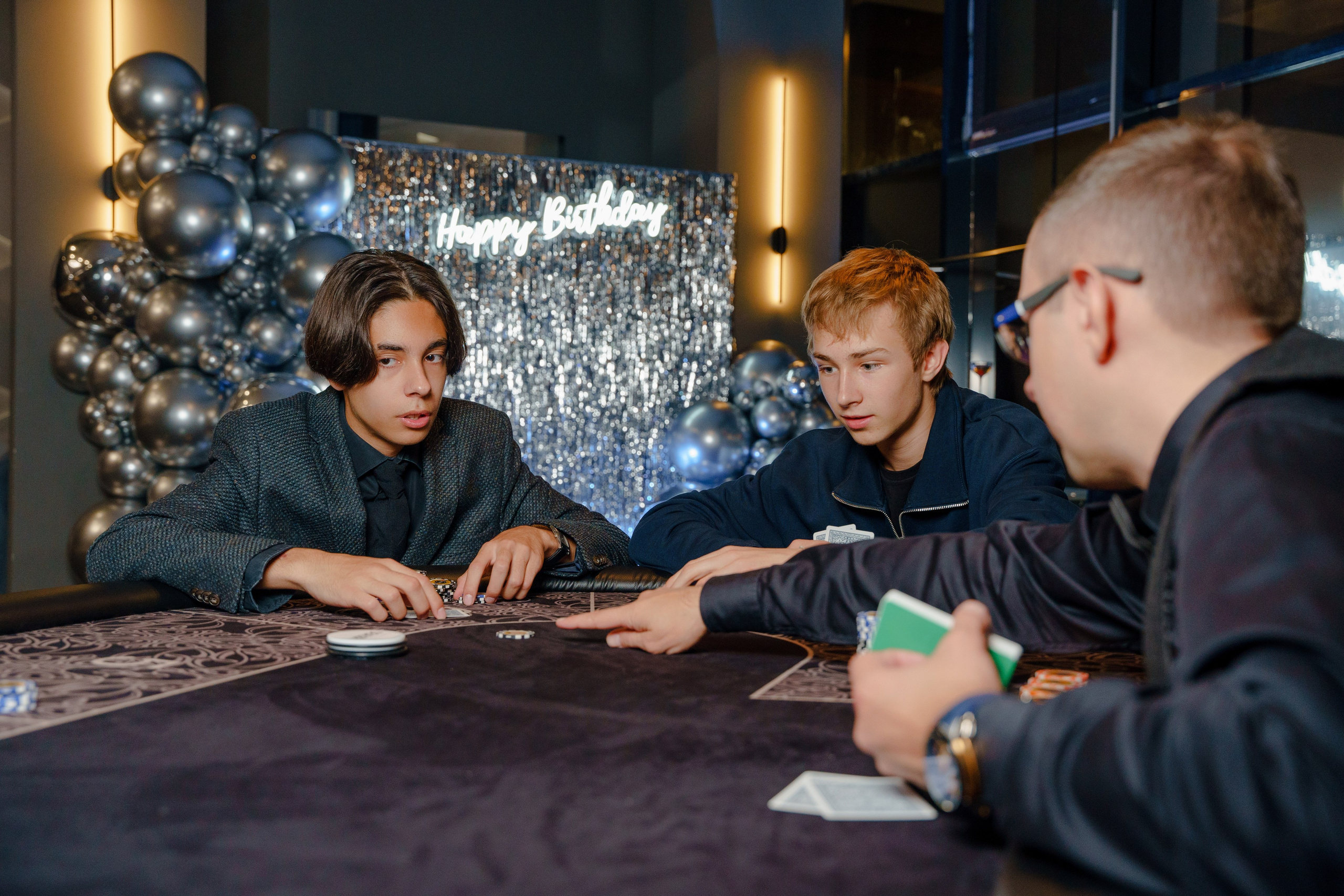 Репортажный фотограф на день рождения в Москве. Репортажный фотограф Москва Сергей Дружинин