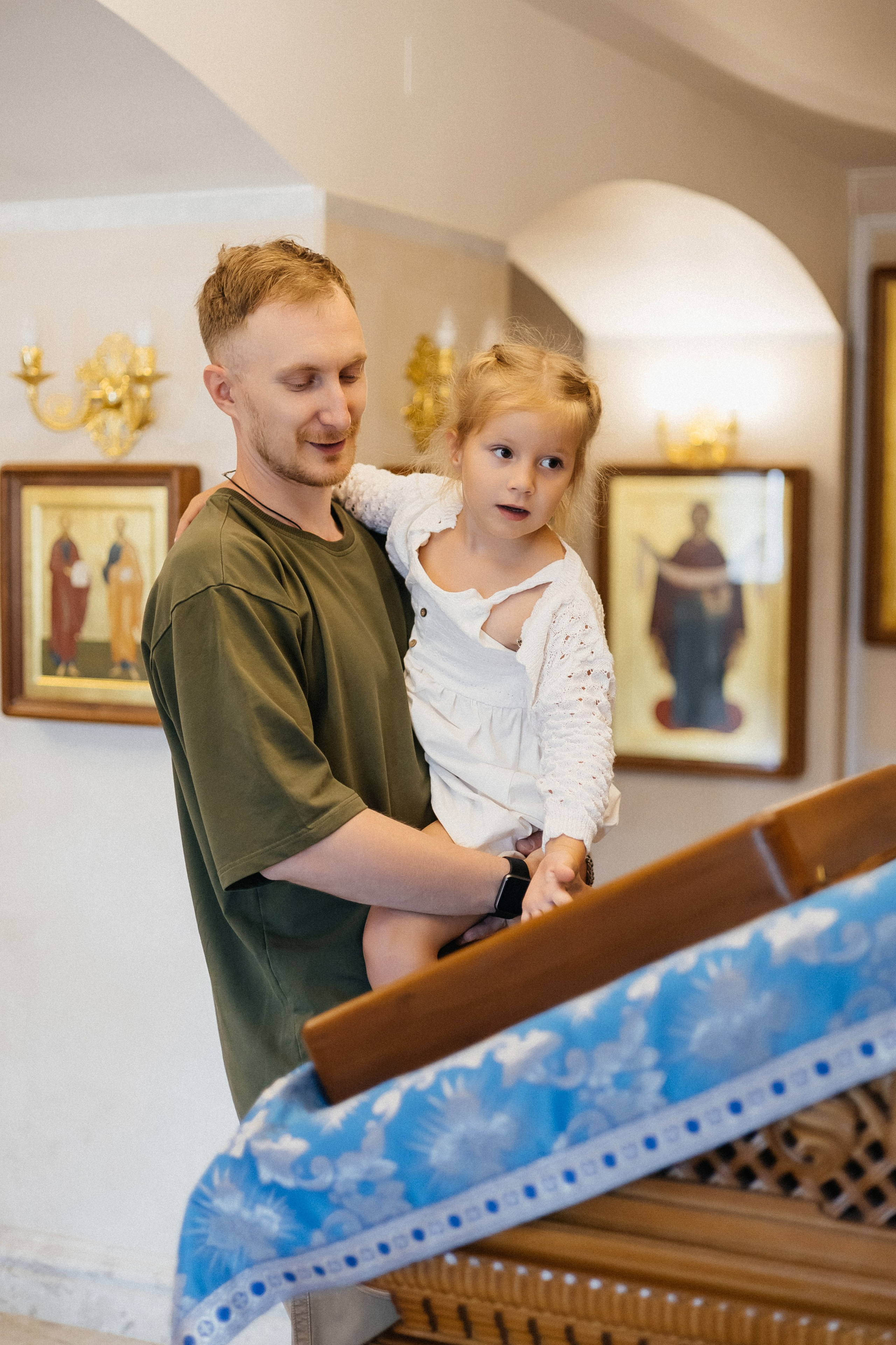 Крещение Алисы. Фотограф Кемерово | Сергей