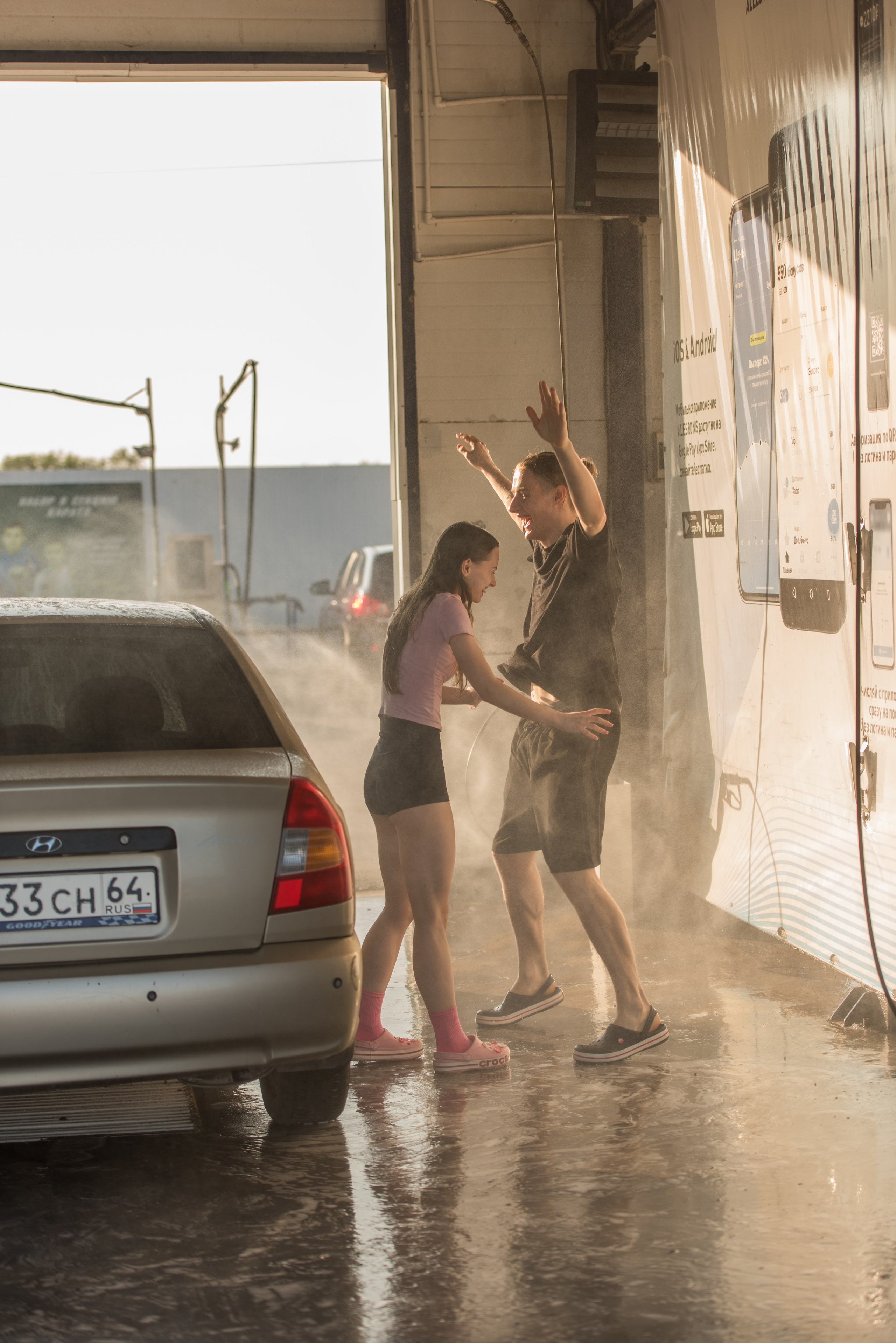 На автомойке. Фотограф Саратов Юлия Петрова