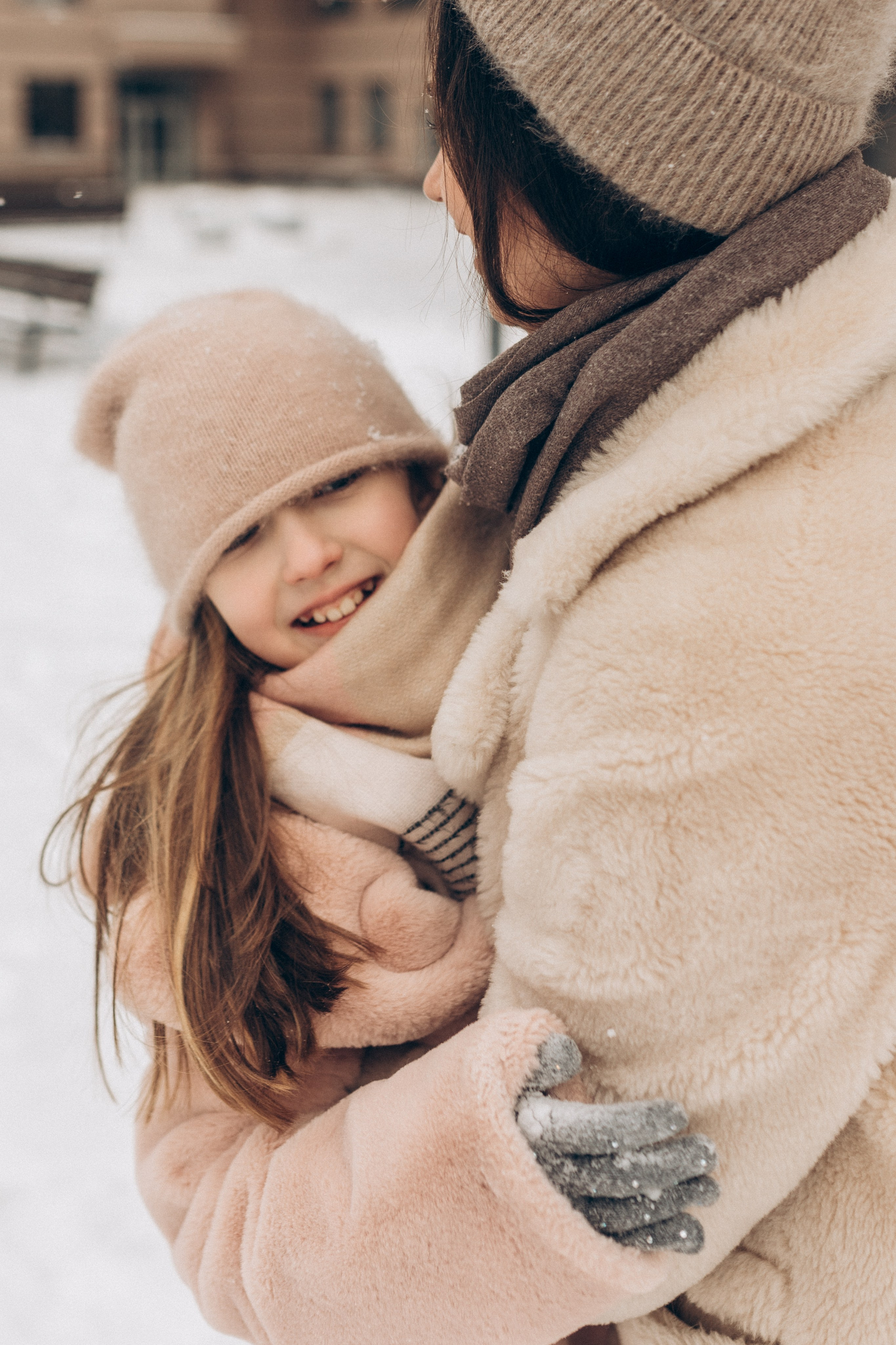 Прогулка в городе. Семейный фотограф lifestyle в Новосибирске Елена Шпилевая