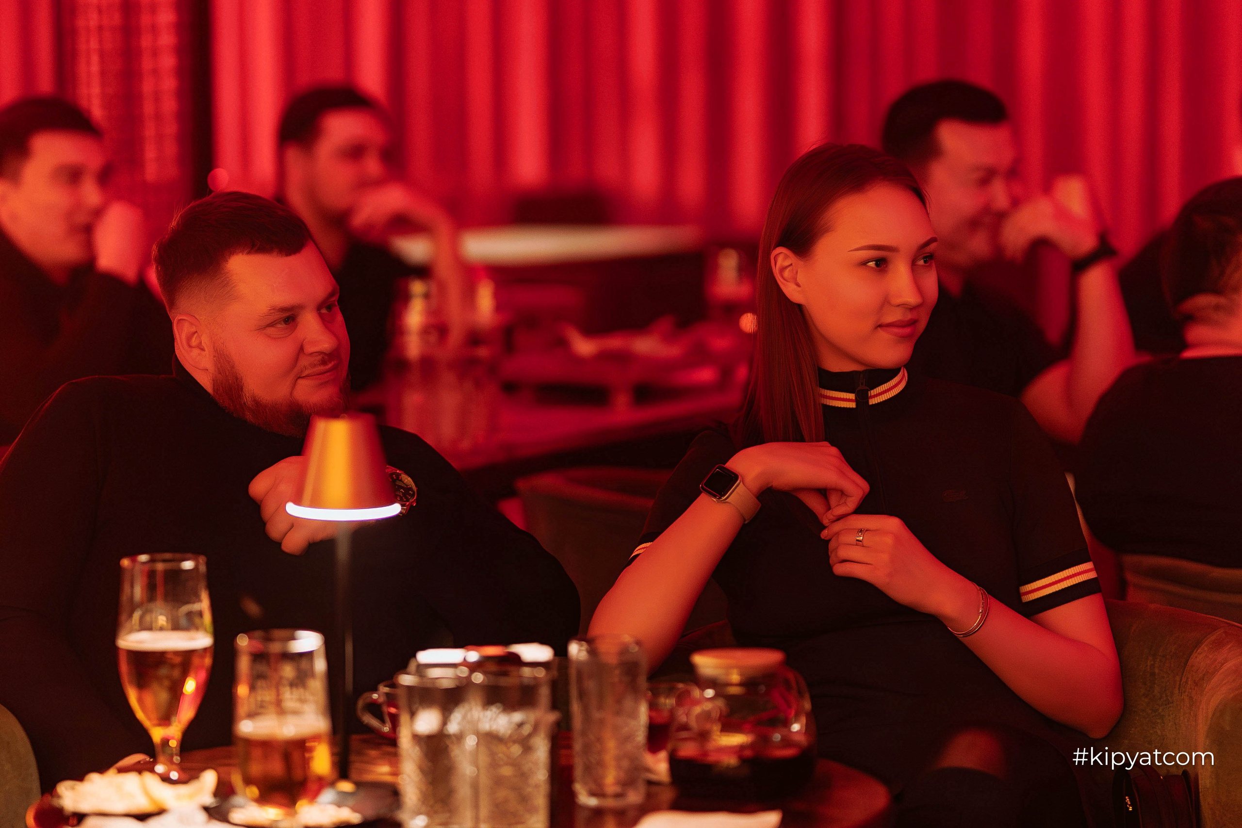 Сольный стендап концерт Александра Меркуль