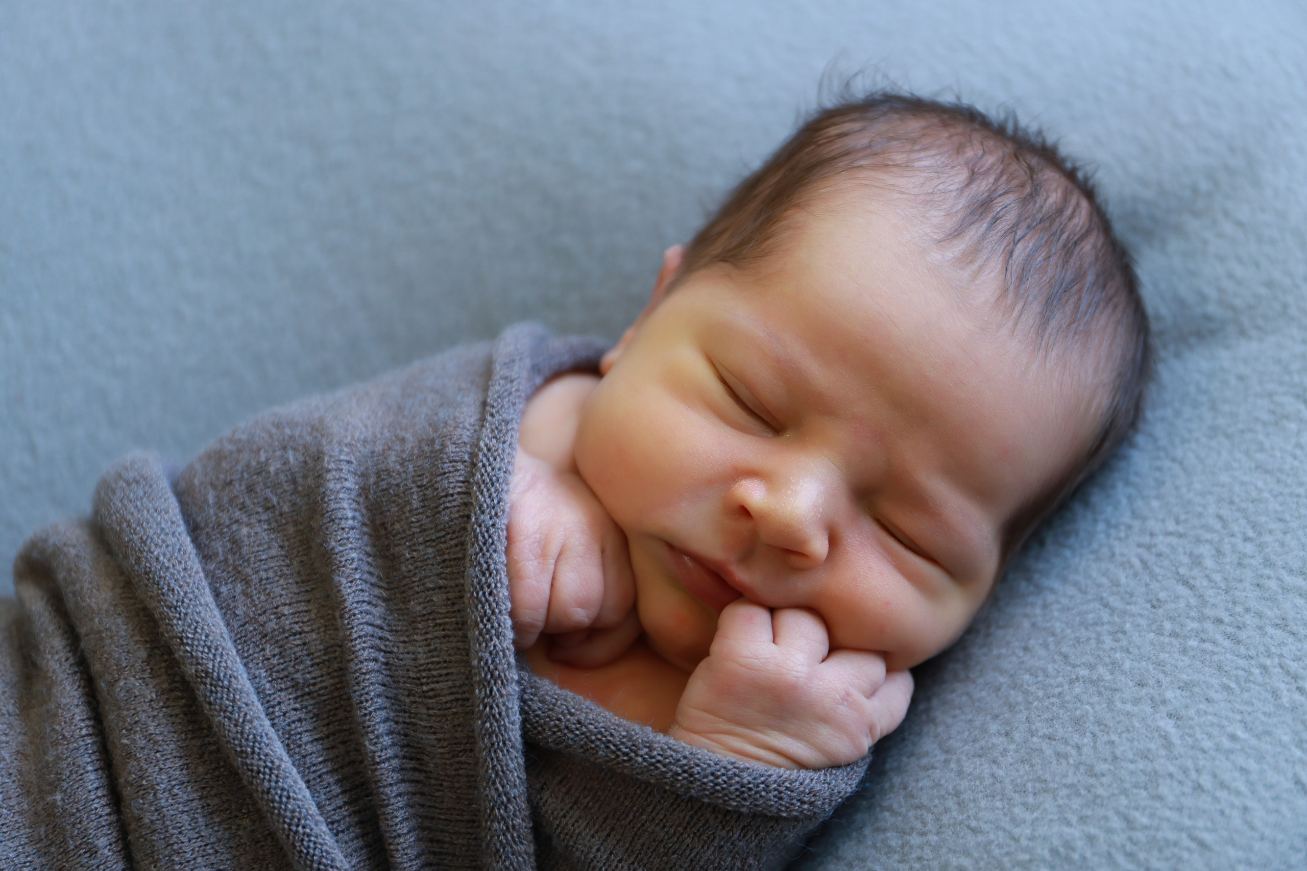 Ньюборн съёмка в студии. Семейный и Детский фотограф в Краснодаре Дарья Насаченко