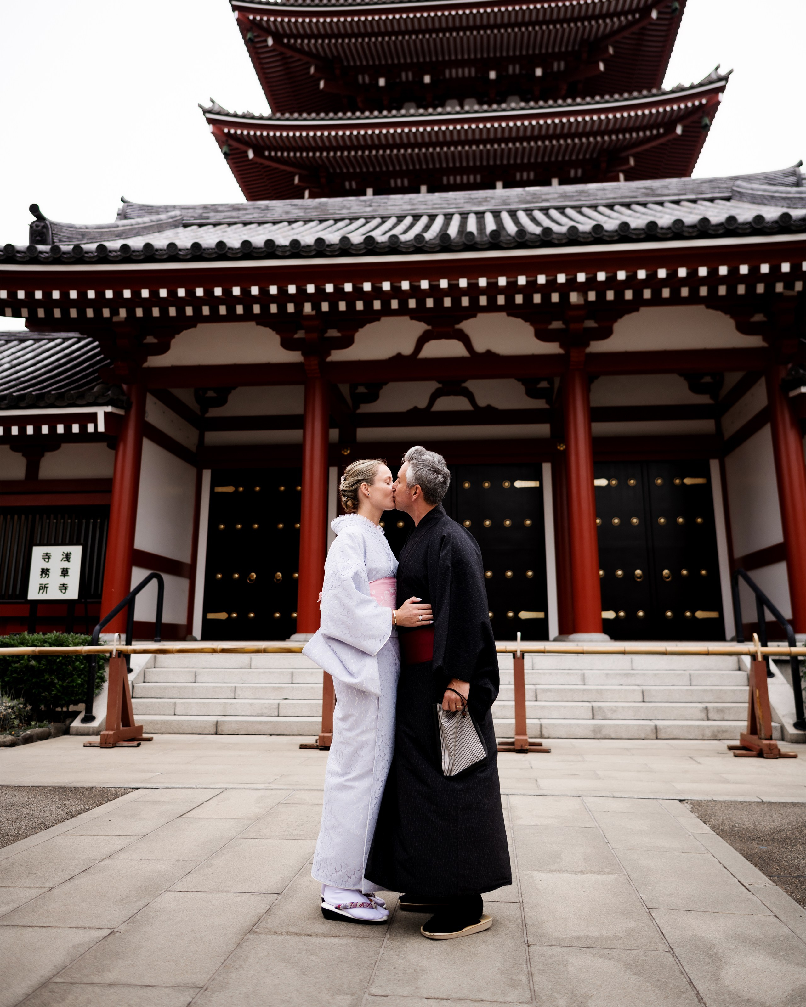 Kimono photoshoot in Tokyo. Photographer in Tokyo Anatolii Ozarto