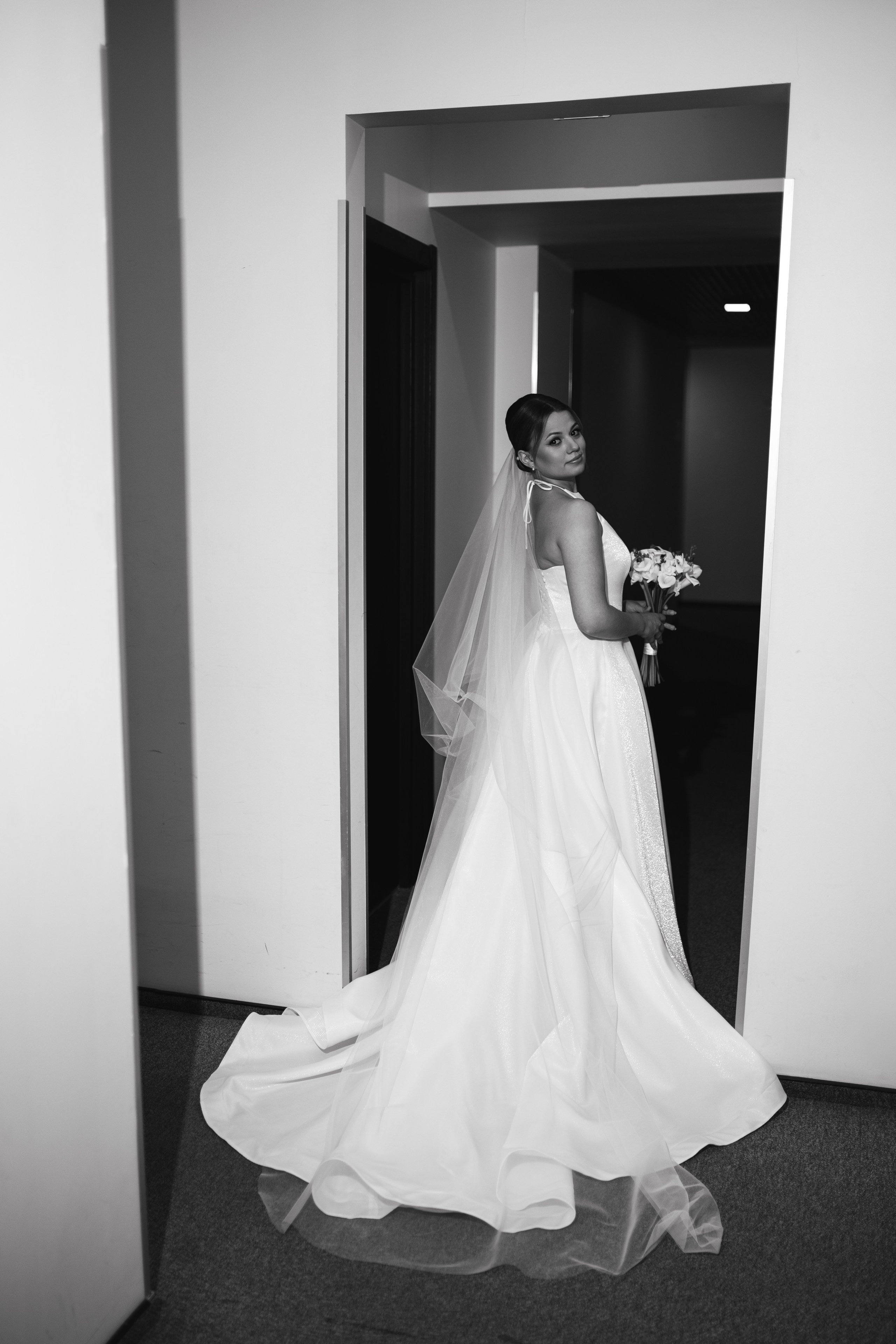 Свадебная фотосессия Ирины и Юрия Домодедово. Свадебный и индивидуальный фотограф Никита Роут | Москва