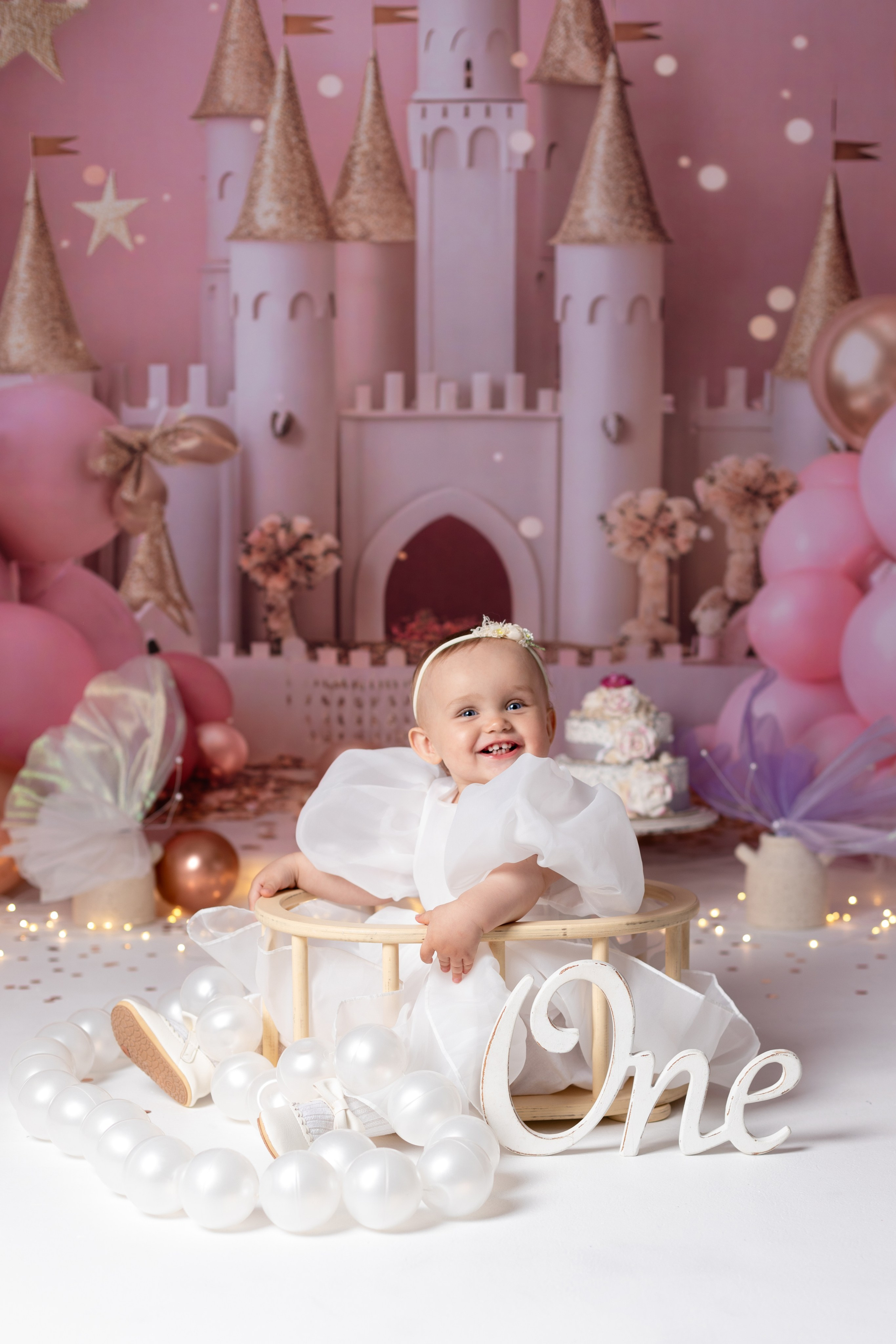 С тортиком. Фотограф новорождённых Псков