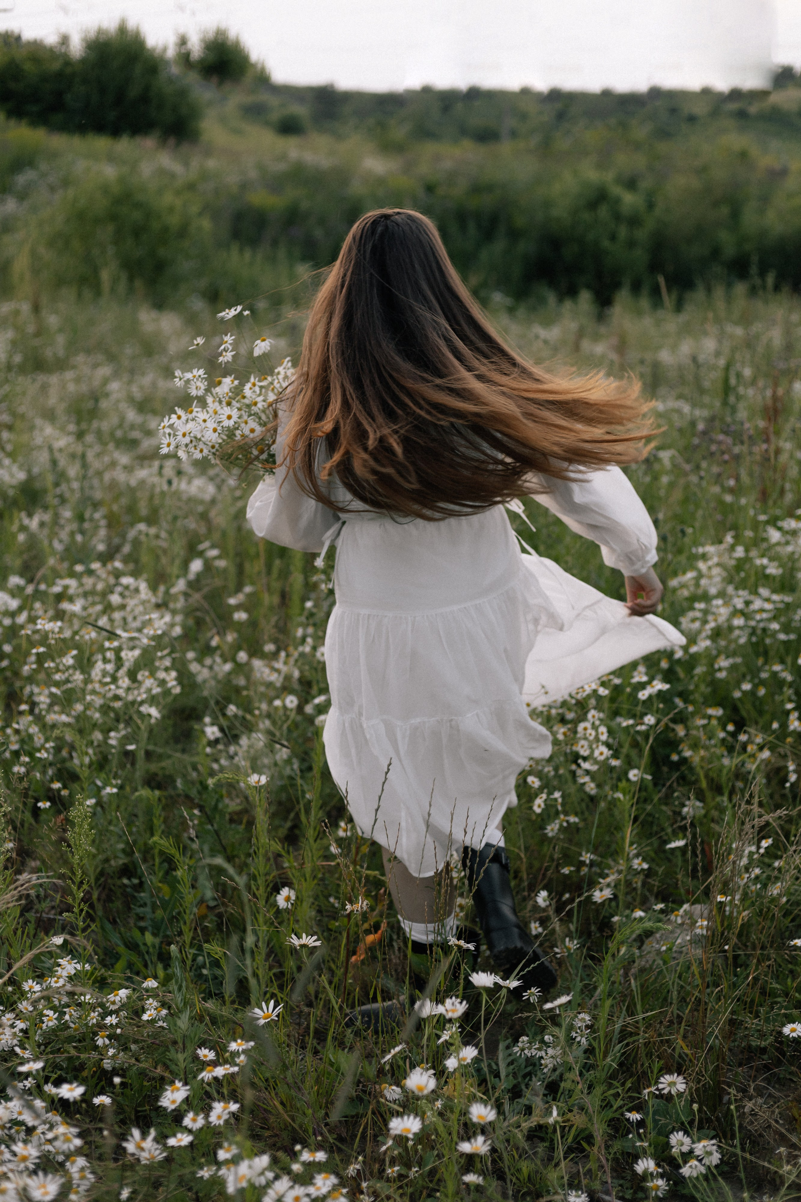 В ромашках — Алена. Свадебный фотограф в Нижнем Новгороде Генеральская Ира