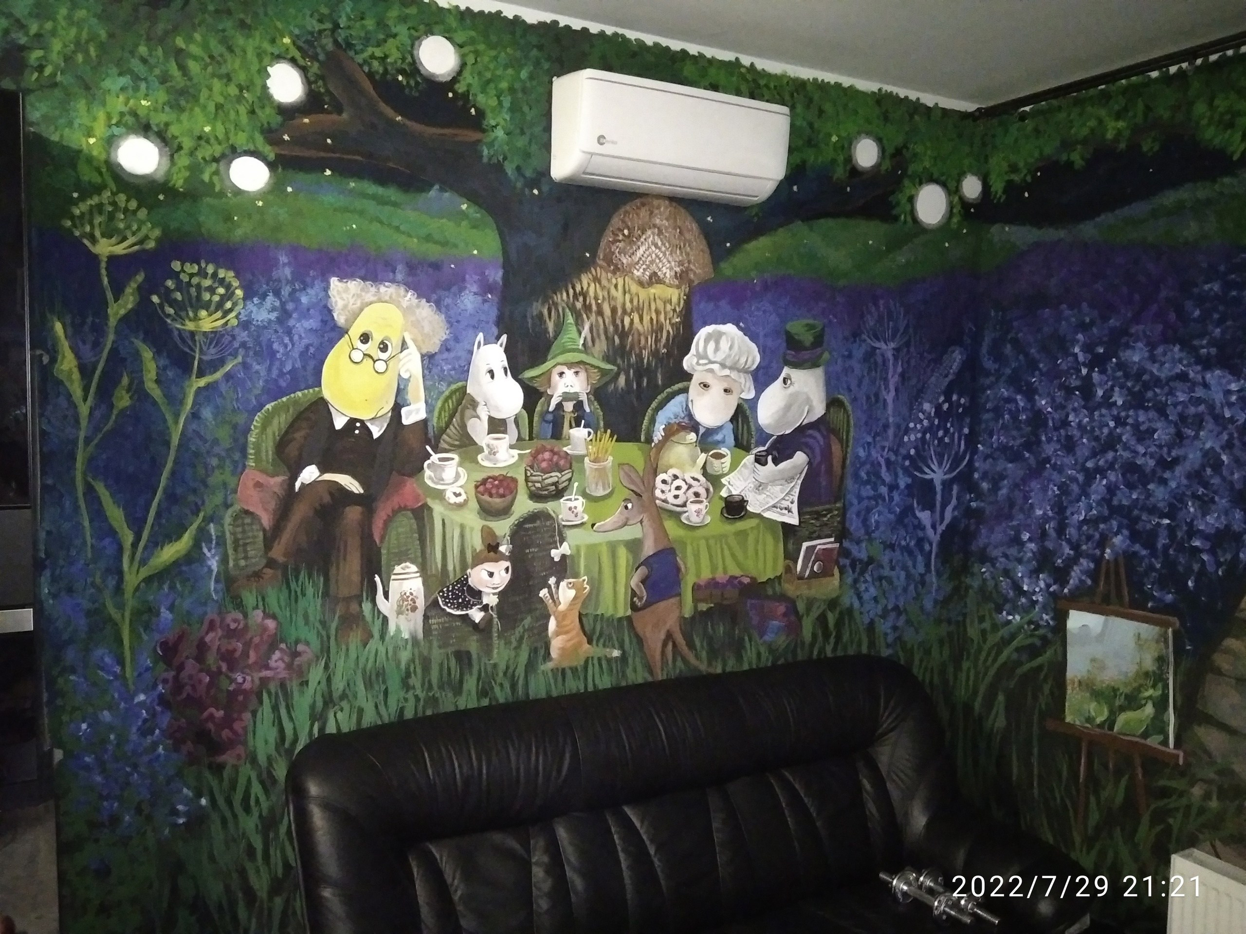 Роспись стен. Яр Панов Арт.Картины, татуировки, роспись стен и одежды в Москве