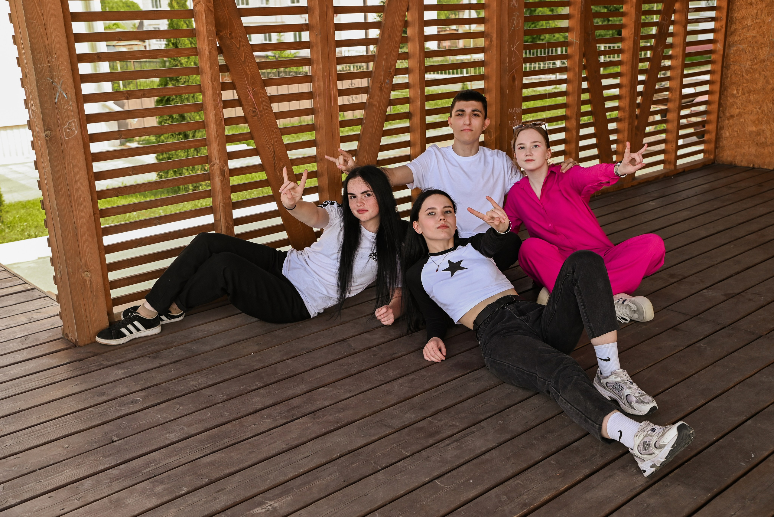 Выпускные альбомы Брянск. Фотостудия выпускных альбомов