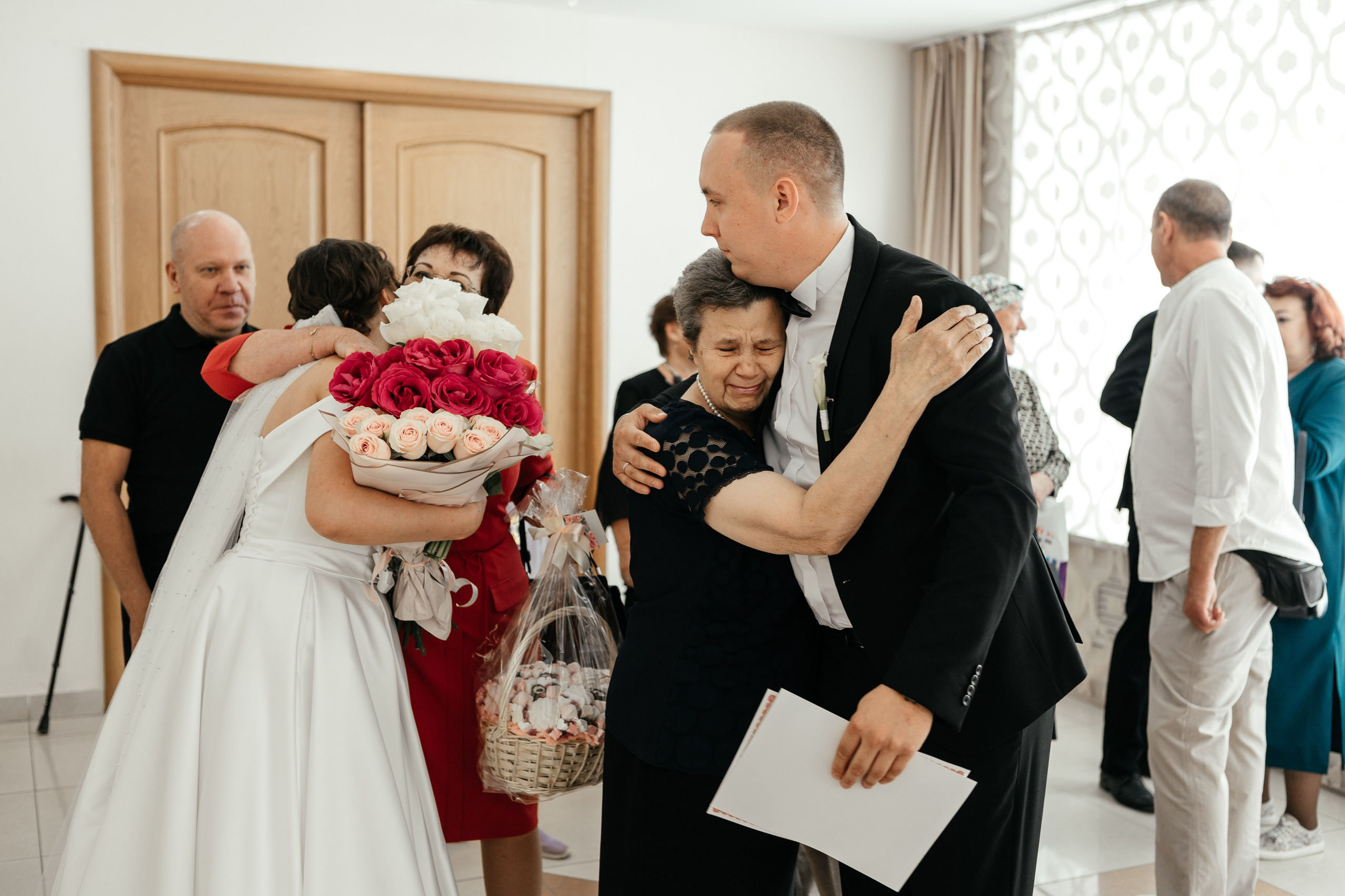 Свадебный фотограф Уфа — Руслан ГабдлисламовЖивые эмоции, красивые кадры, воспоминания на всю жизнь.Работаю по всей Республике Башкортоста. Свадебный фотограф Уфа Руслан Габдлисламов