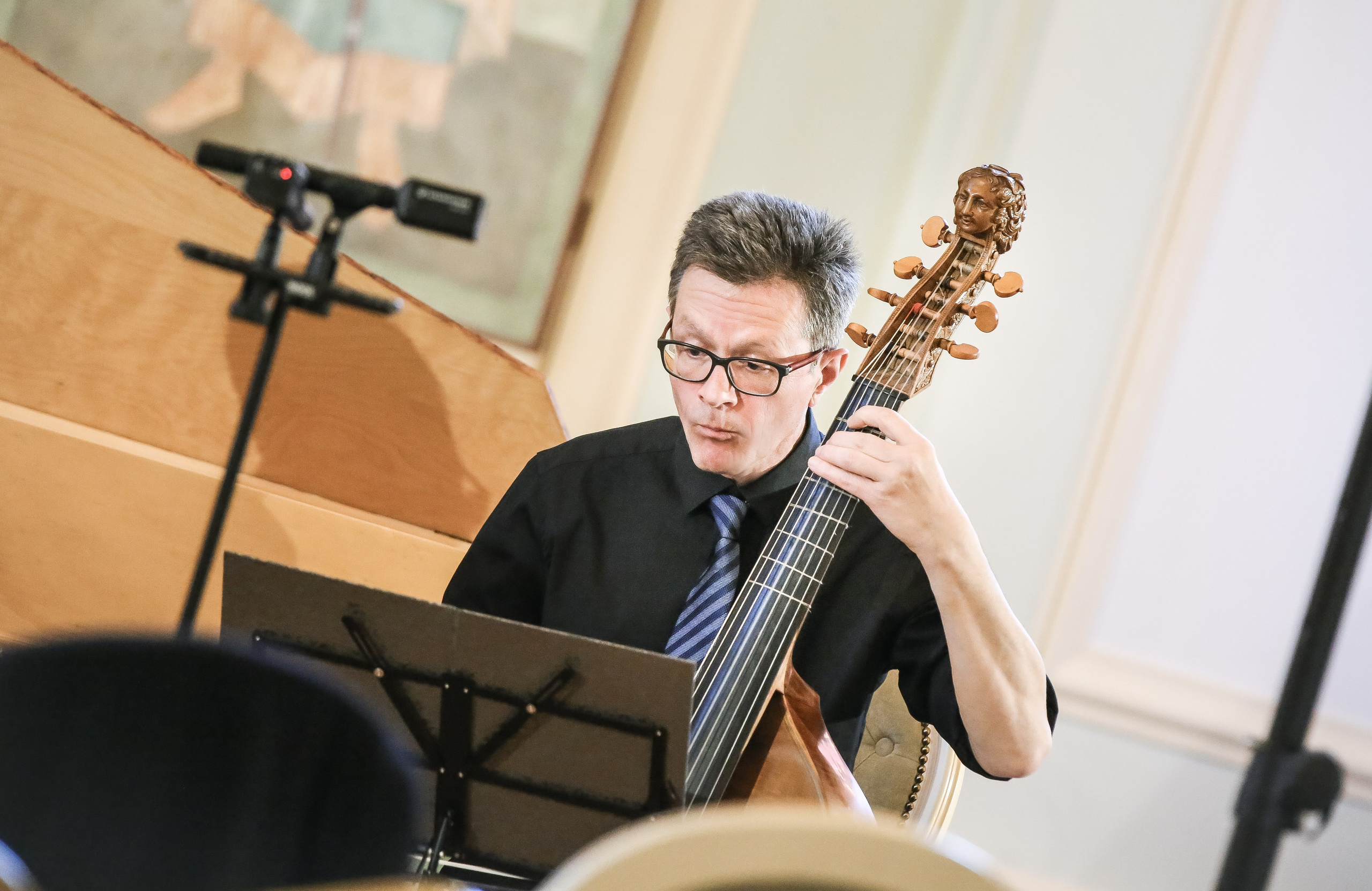 Путешествие мандолины. Дарья Письменюк / Darya Leitstern — фотограф, музыкант, журналист, путешественник