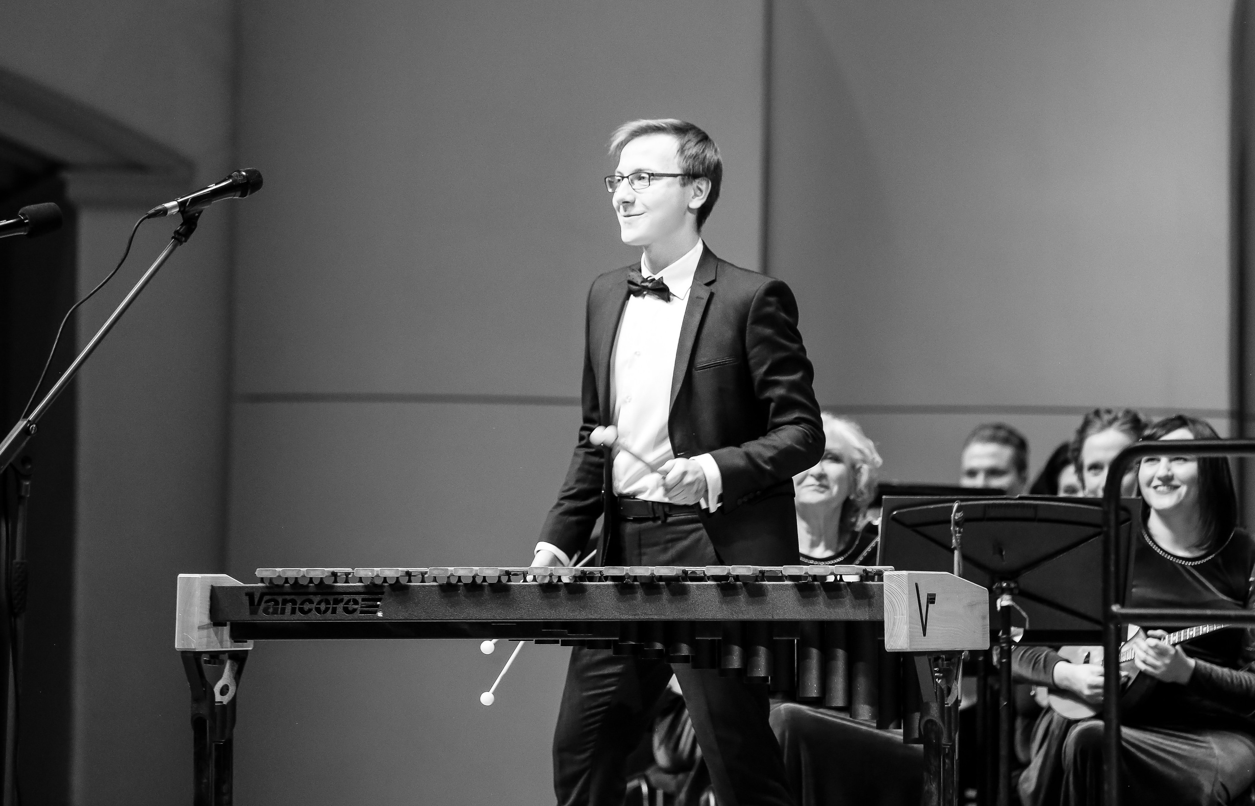 Концерт «Один виток вокруг планеты» ко Дню космонавтики. Дарья Письменюк / Darya Leitstern — фотограф, музыкант, журналист, путешественник