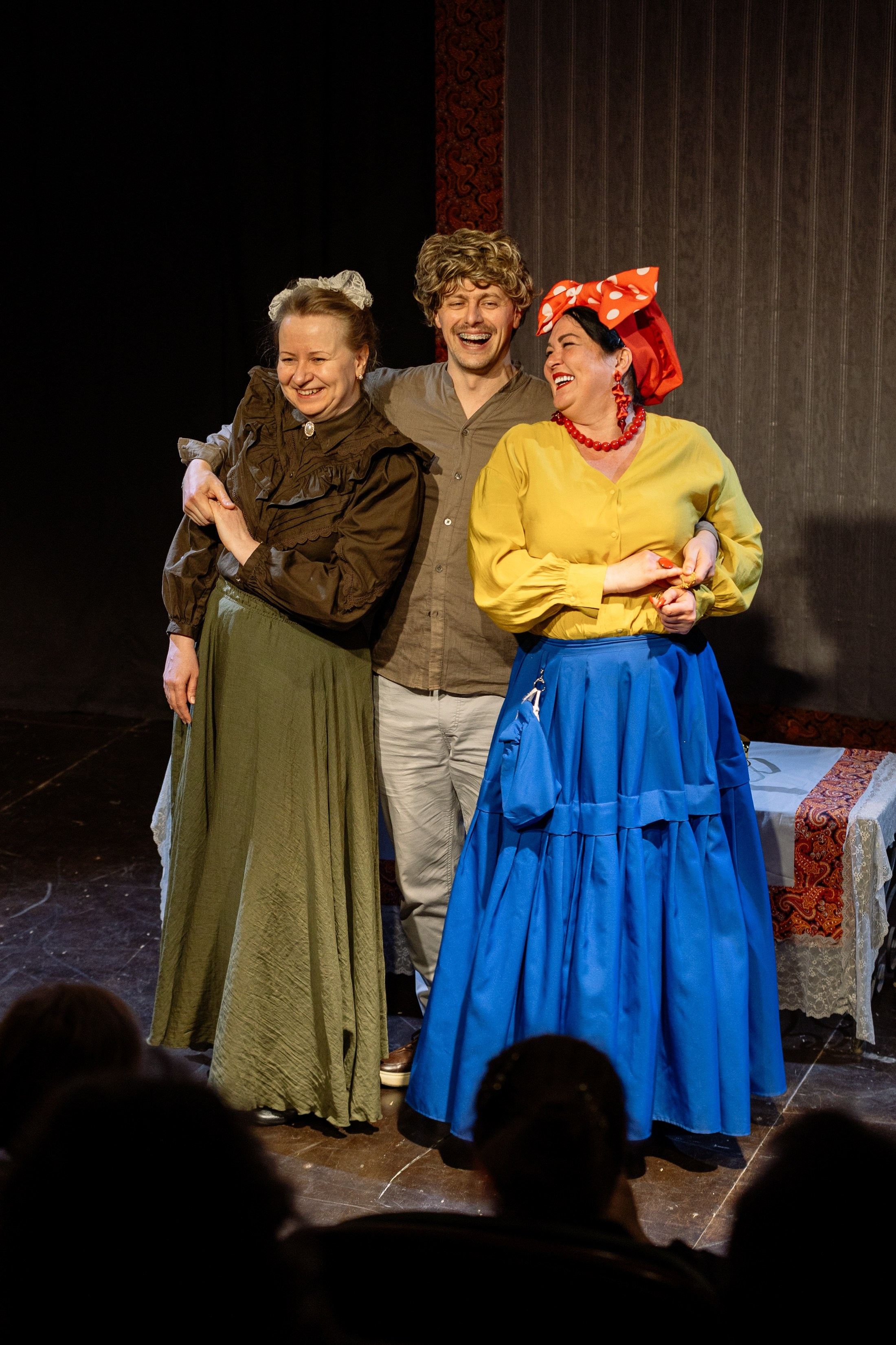 Театр Арт-Авеню _ Женитьба Бальзаминова. Фотограф Юлия Мальцева