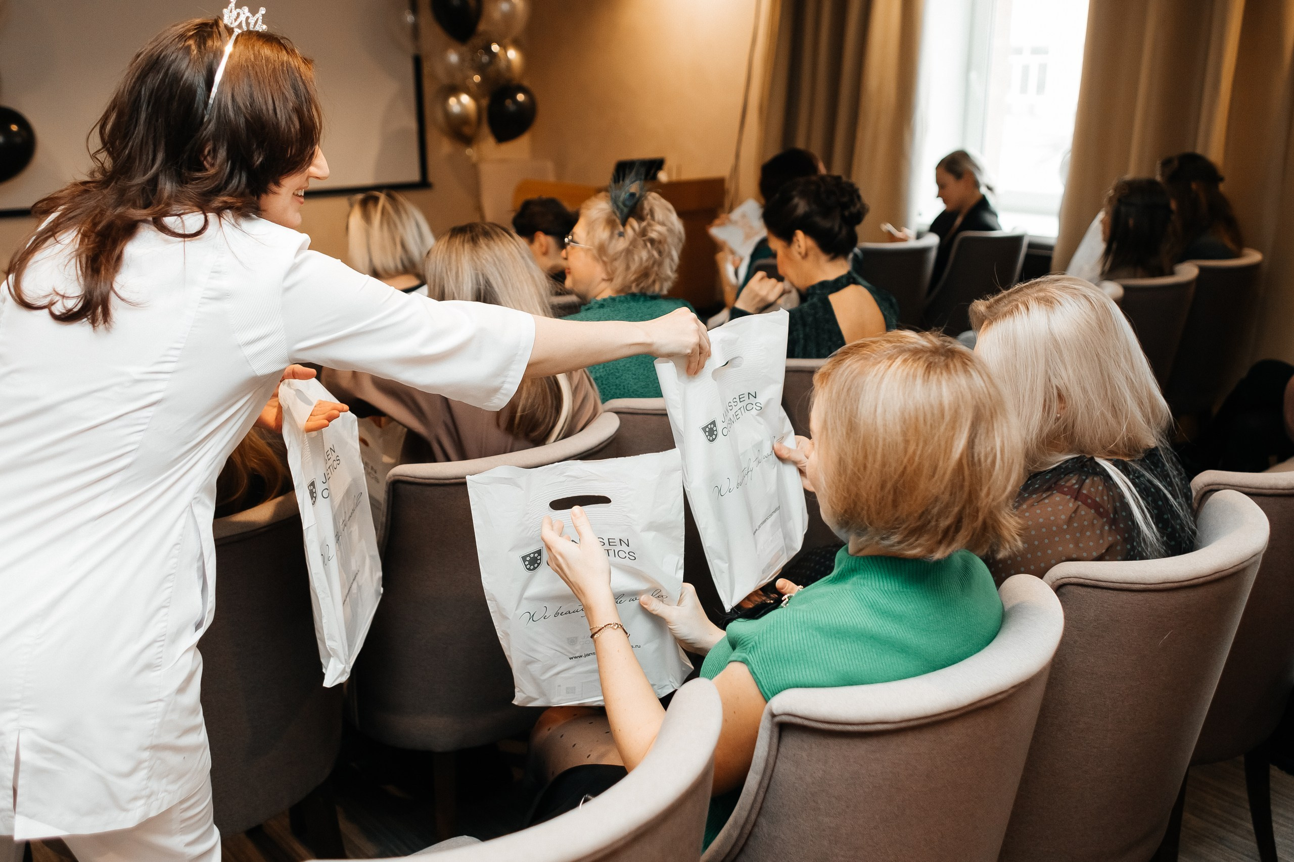 Новогодний Beauty — завтрак «Эстет — Мед». Фотограф Кемерово | Сергей
