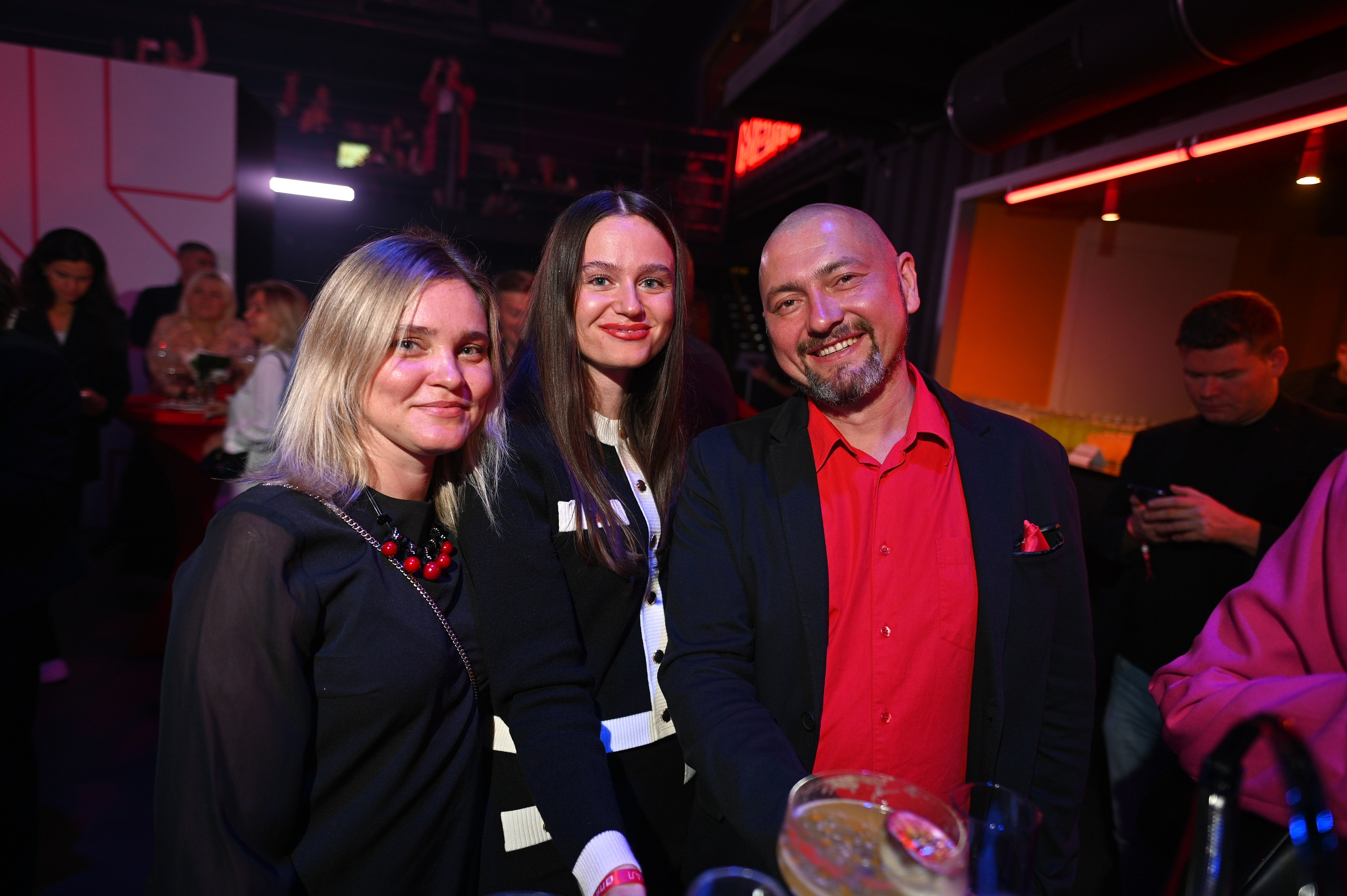 Презентация Пятого канала 01.10.2024. EVEREST PHOTO REPORT