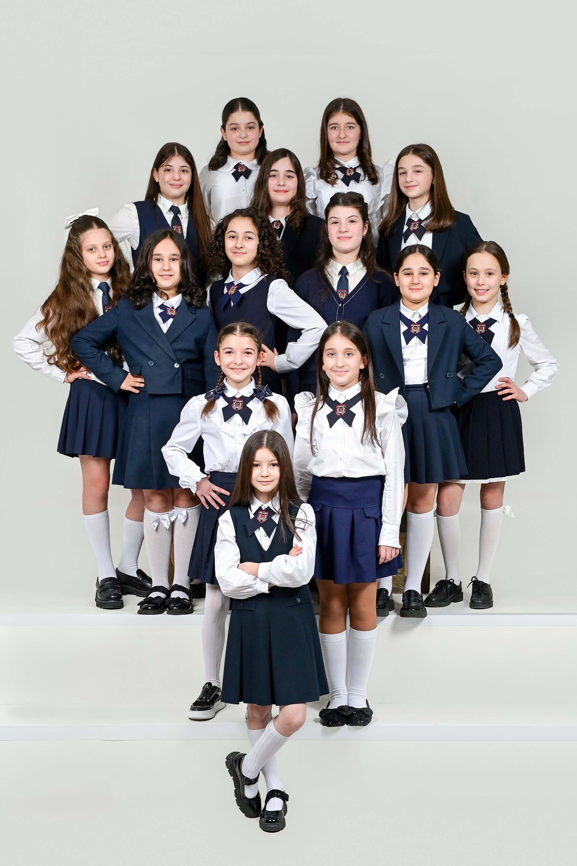 Галерея фотографий. Первая школьная фотостудия Zoom-Zoom в городе Владикавказ