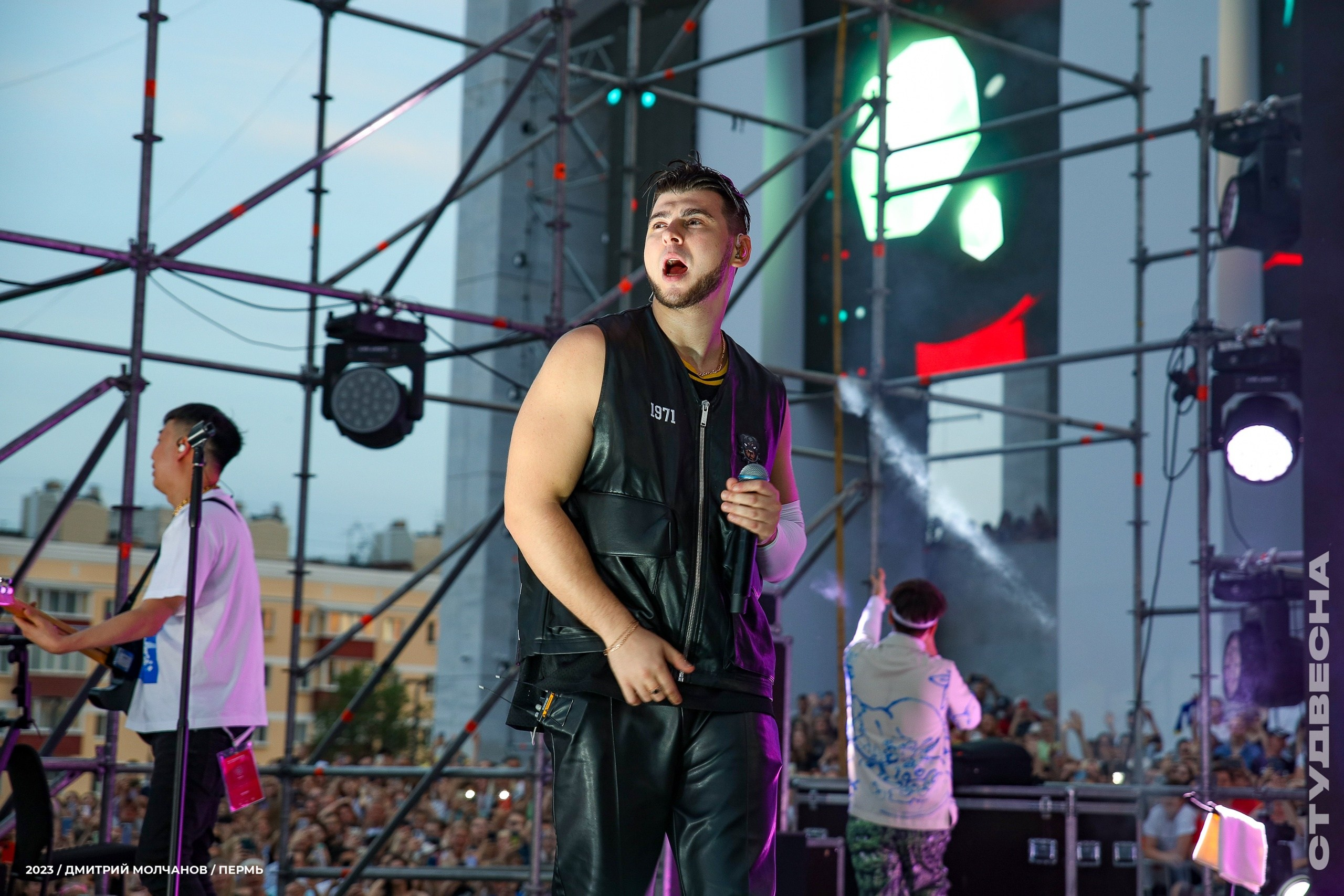 Российская студенческая весна 2023 Пермь. Фотограф Дмитрий Молчанов | Фотограф Пермь | Фотограф