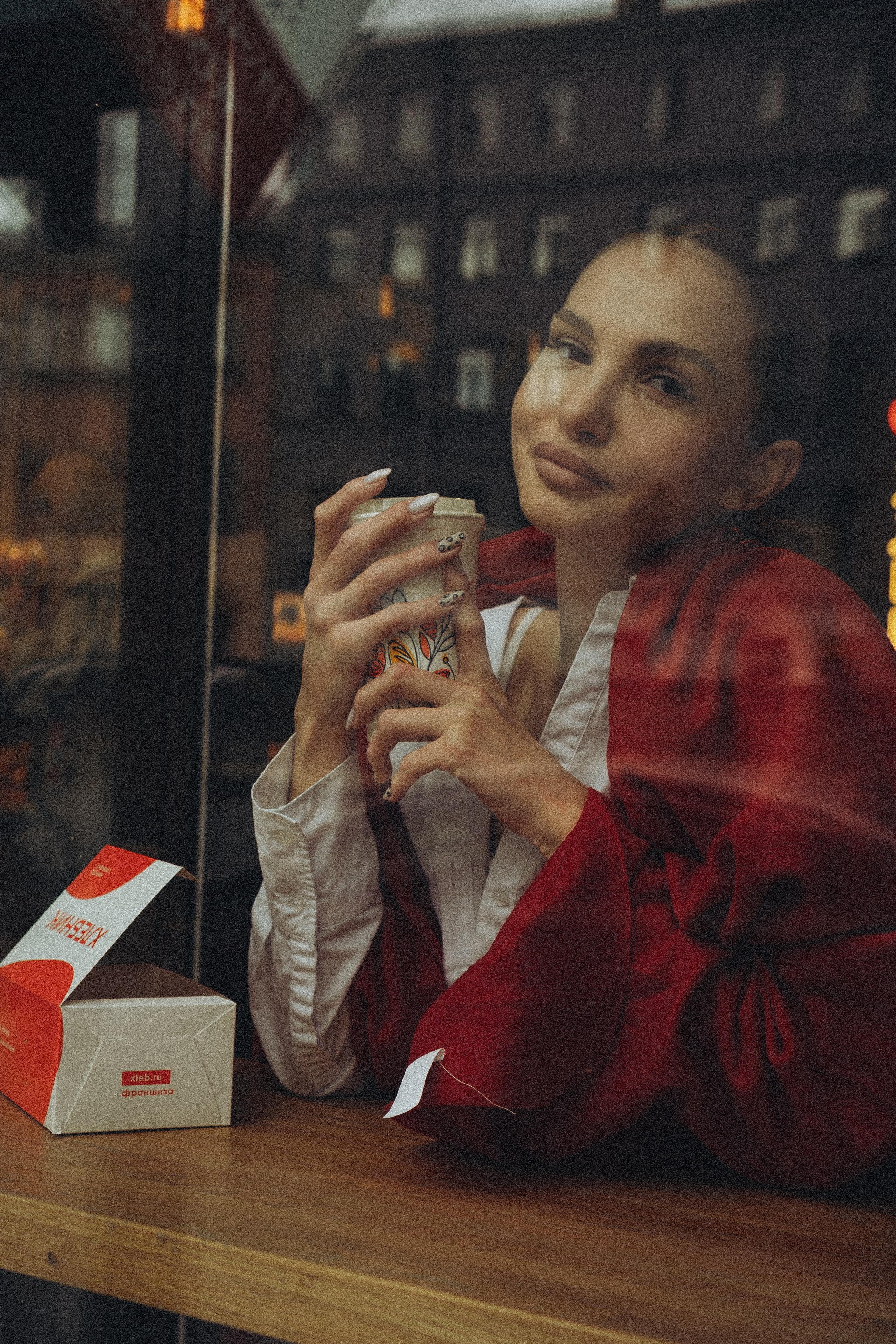 МЫ ГУЛЯЛИ ПРО КРЫШАМ ПИТЕРА. Профессиональный фотограф, Санкт-Петербург — Виктория Богомолова