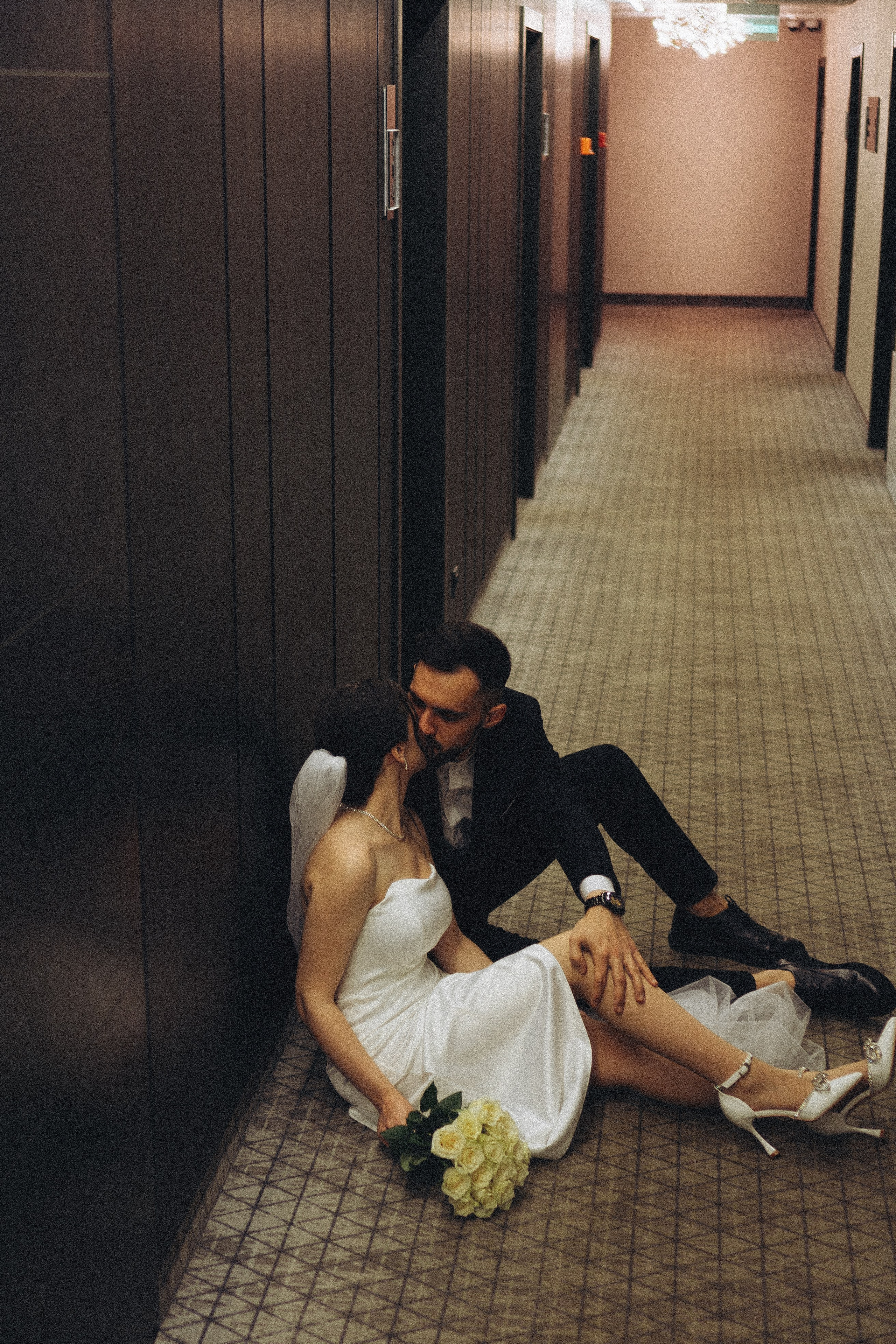 СВАДЕБНАЯ СЬЕМКА СБОРОВ ЖЕНИХА И НЕВЕСТЫ В ОТЕЛЕ И ТАКЖЕ ФОТОСЕССИИЯ В ОТЕЛЕЕ МЕГАПОЛИС БРЯНСК. Профессиональный фотограф, Санкт-Петербург — Виктория Богомолова