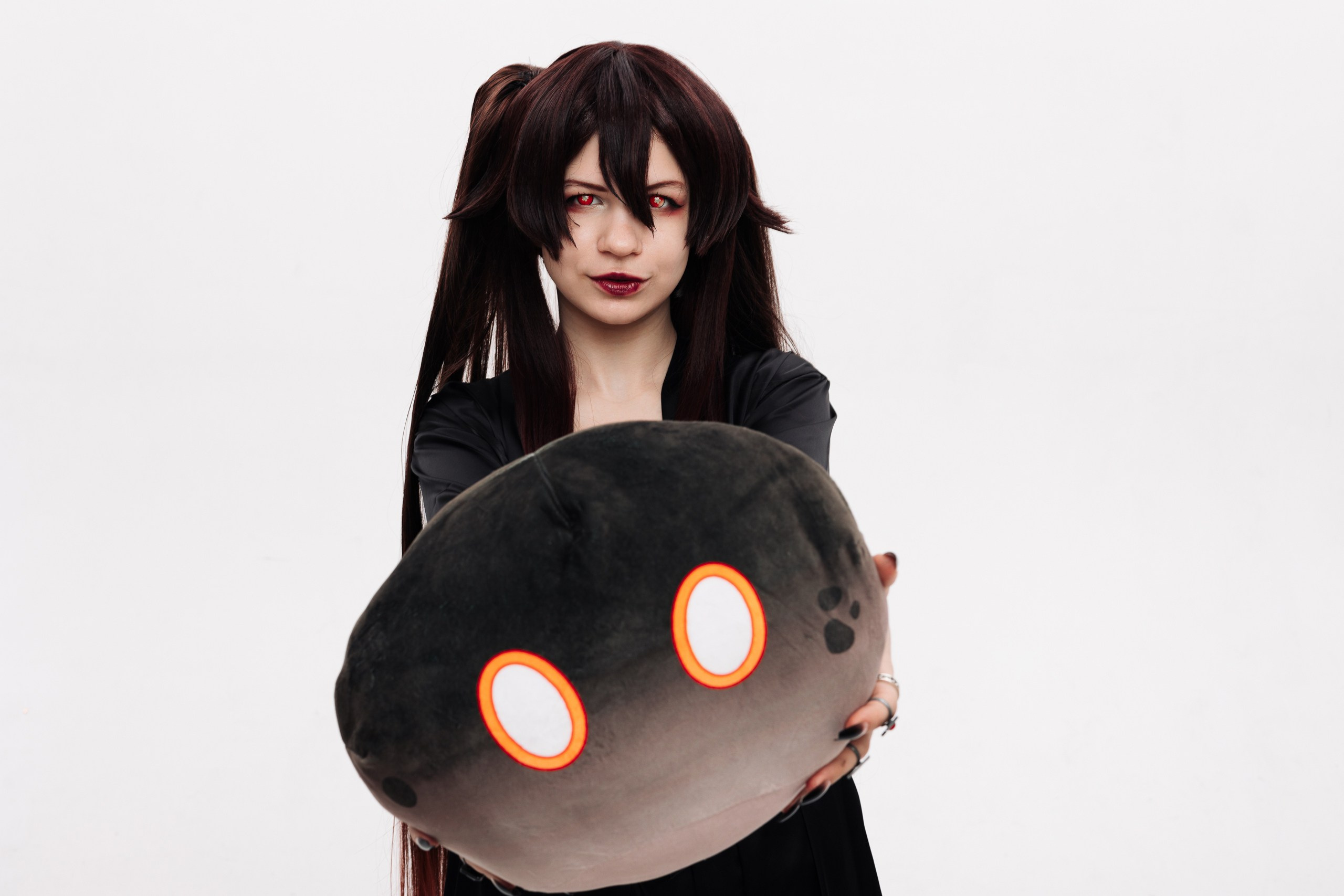 Genshin Impact пижамная съёмка студия. Flint — photographer