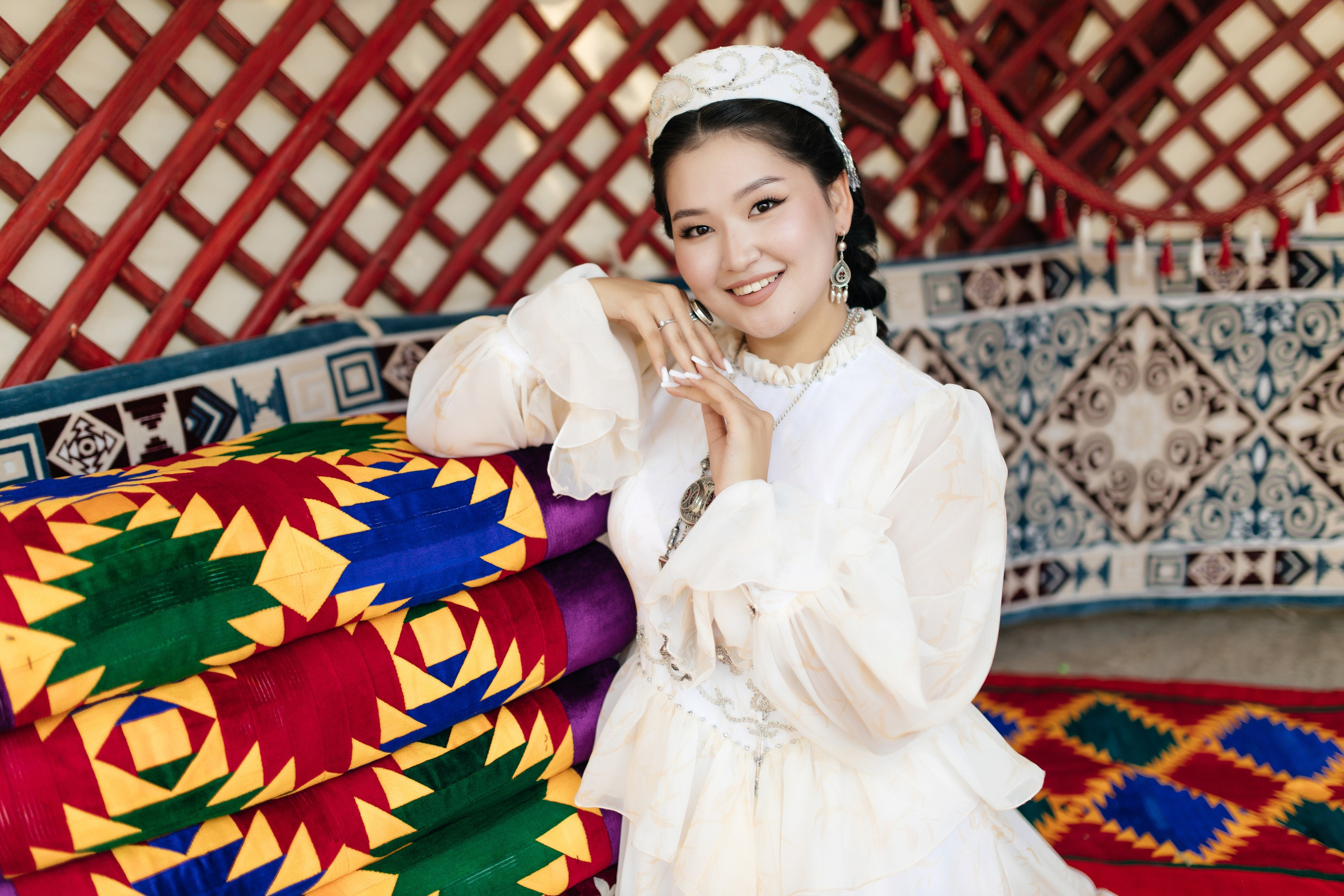 Aynur — syrğa salu. Wedding and Love story Photographer