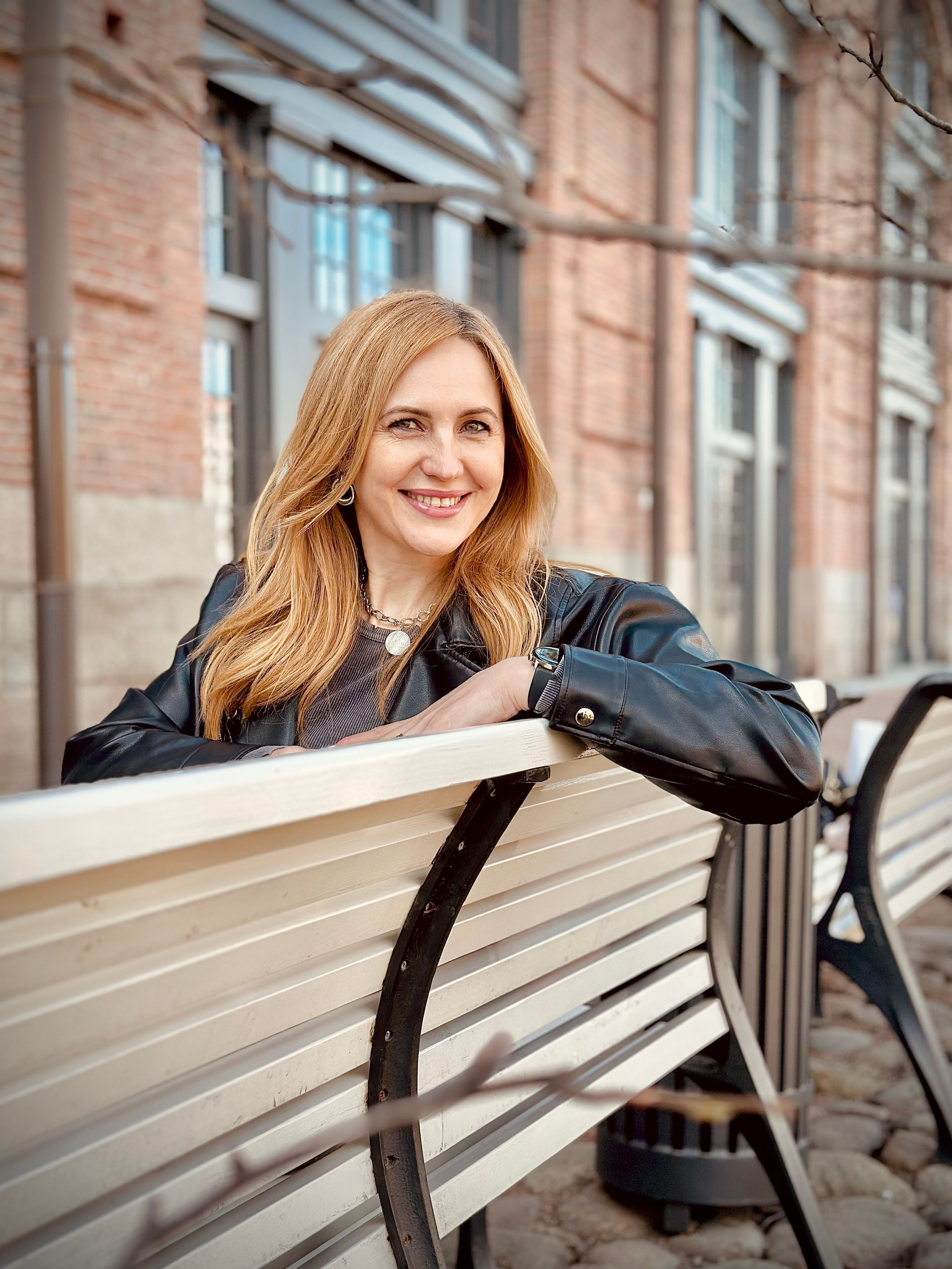 Прогулка в Новой Голландии. КОНТЕНТ |БРЕНД фотограф Санкт-Петербург — Жанна Олтаржевская