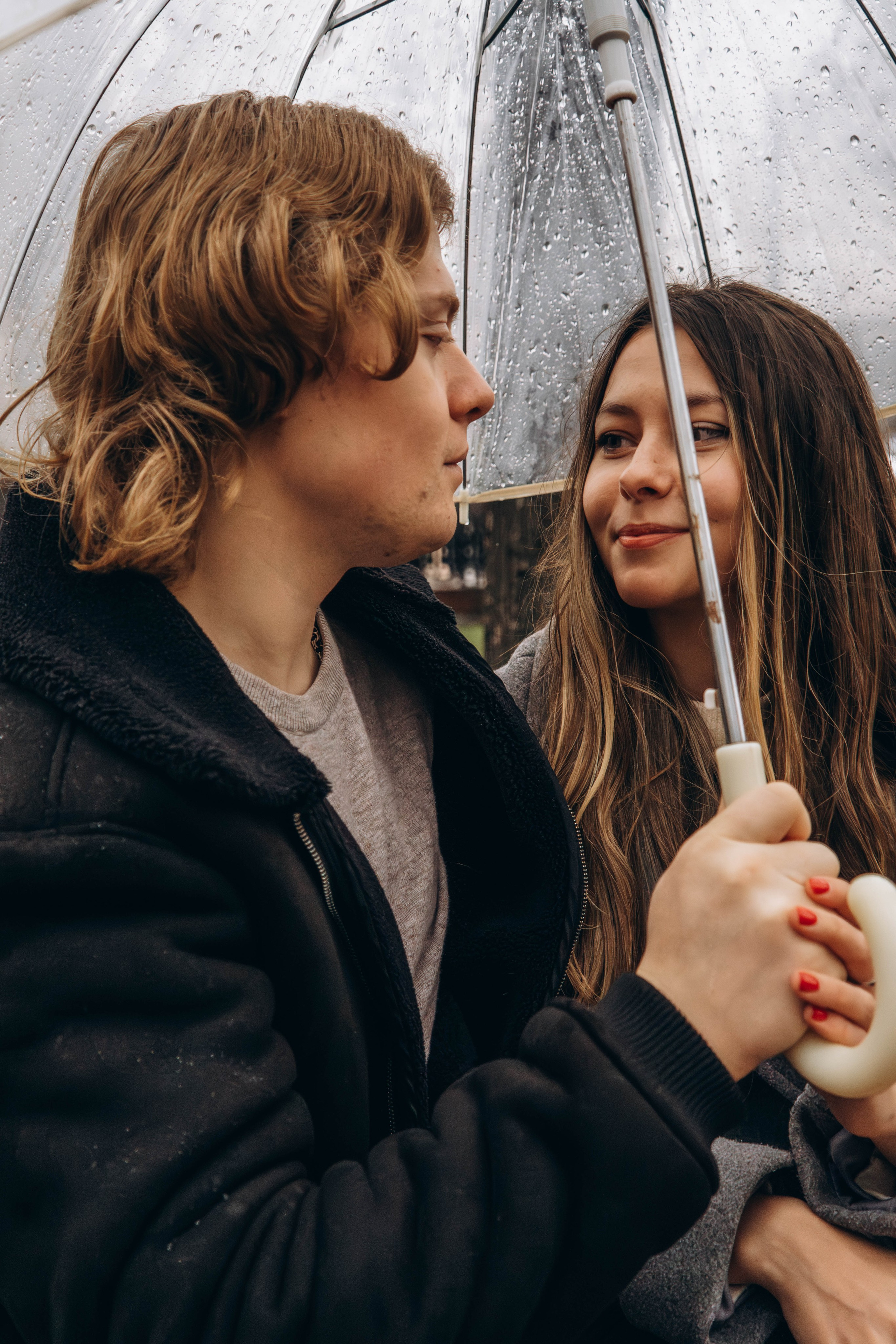 Саша и Максим. Чистые пруды. Фотограф Москва Валерия Веденина