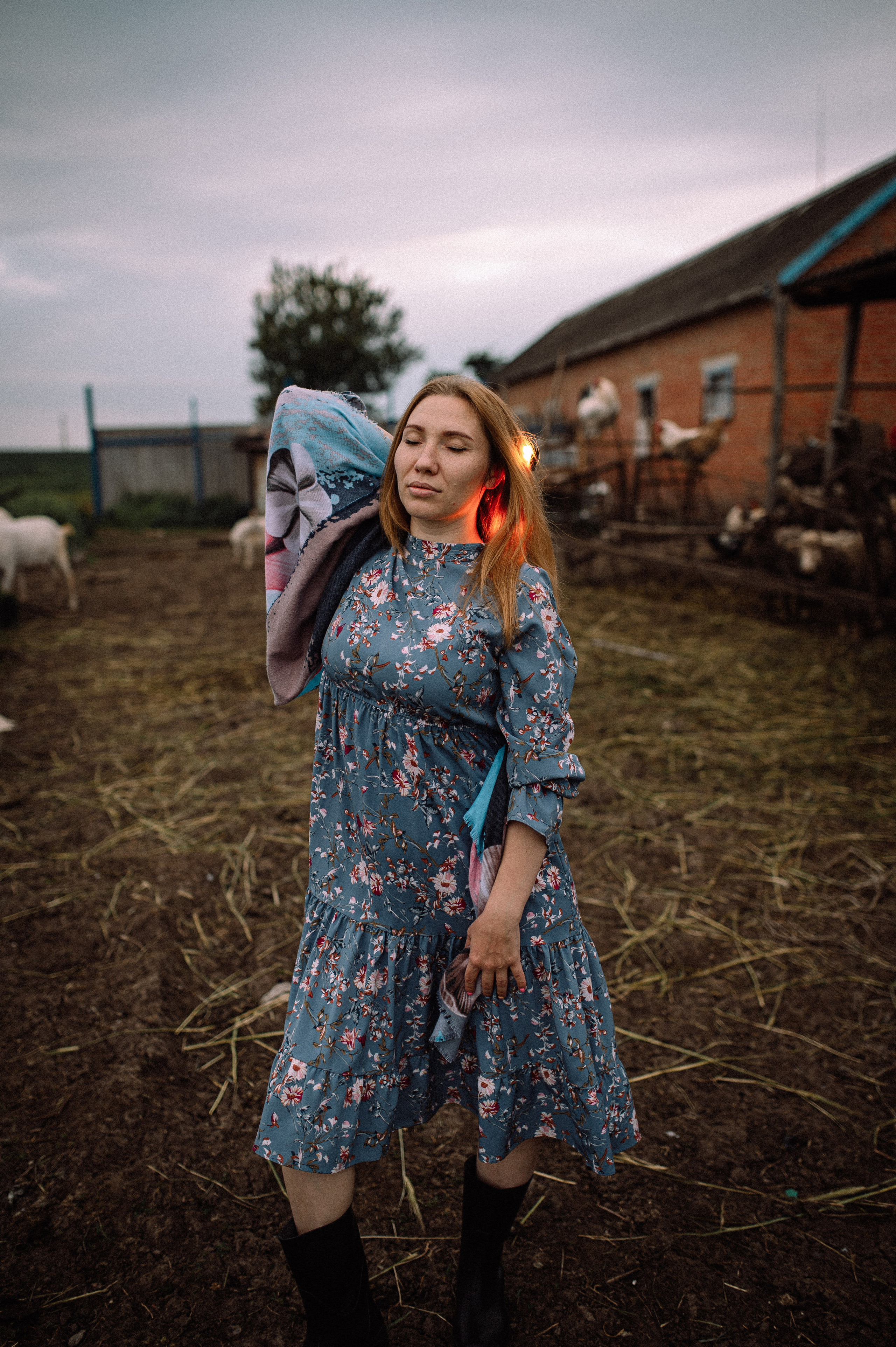 Женский портрет. Хозяйство. Фотограф Котова Валентина