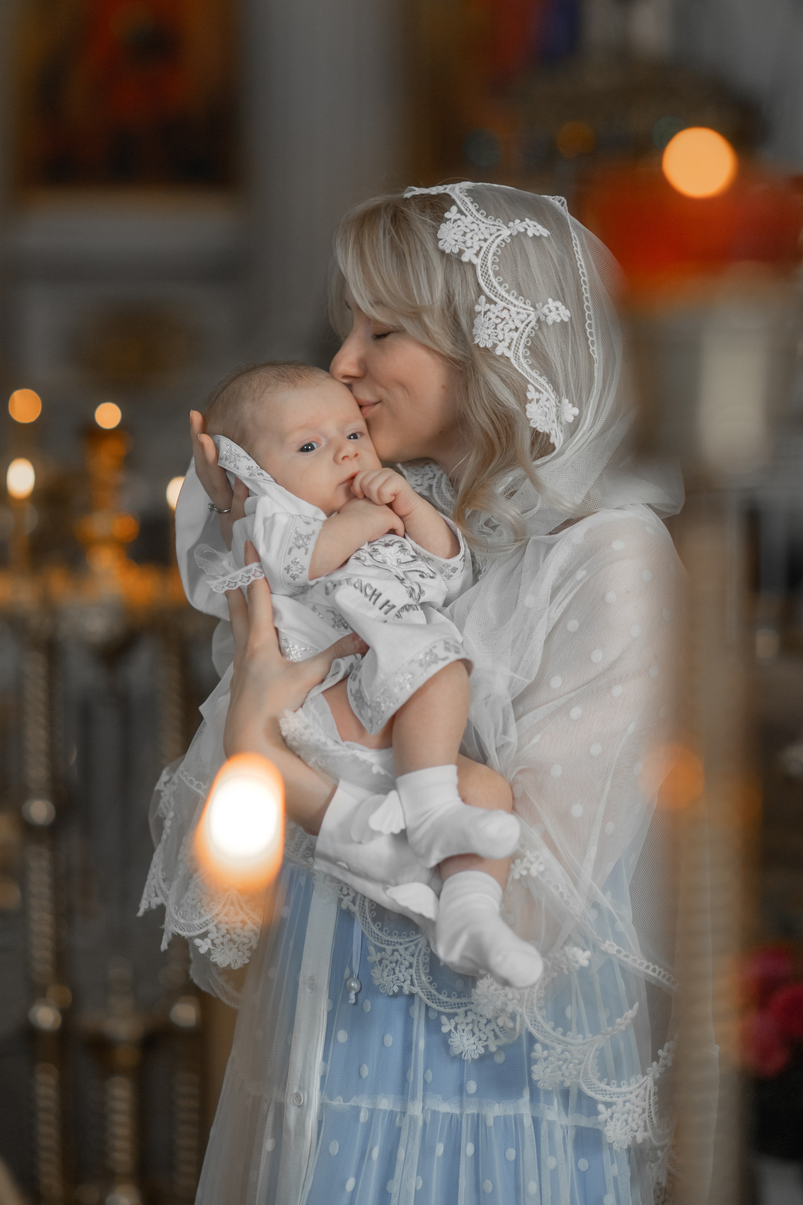 Крещение в Троице Измайловском соборе. Фотограф на крещение и венчание, семейный фотограф в Санкт-Петербурге