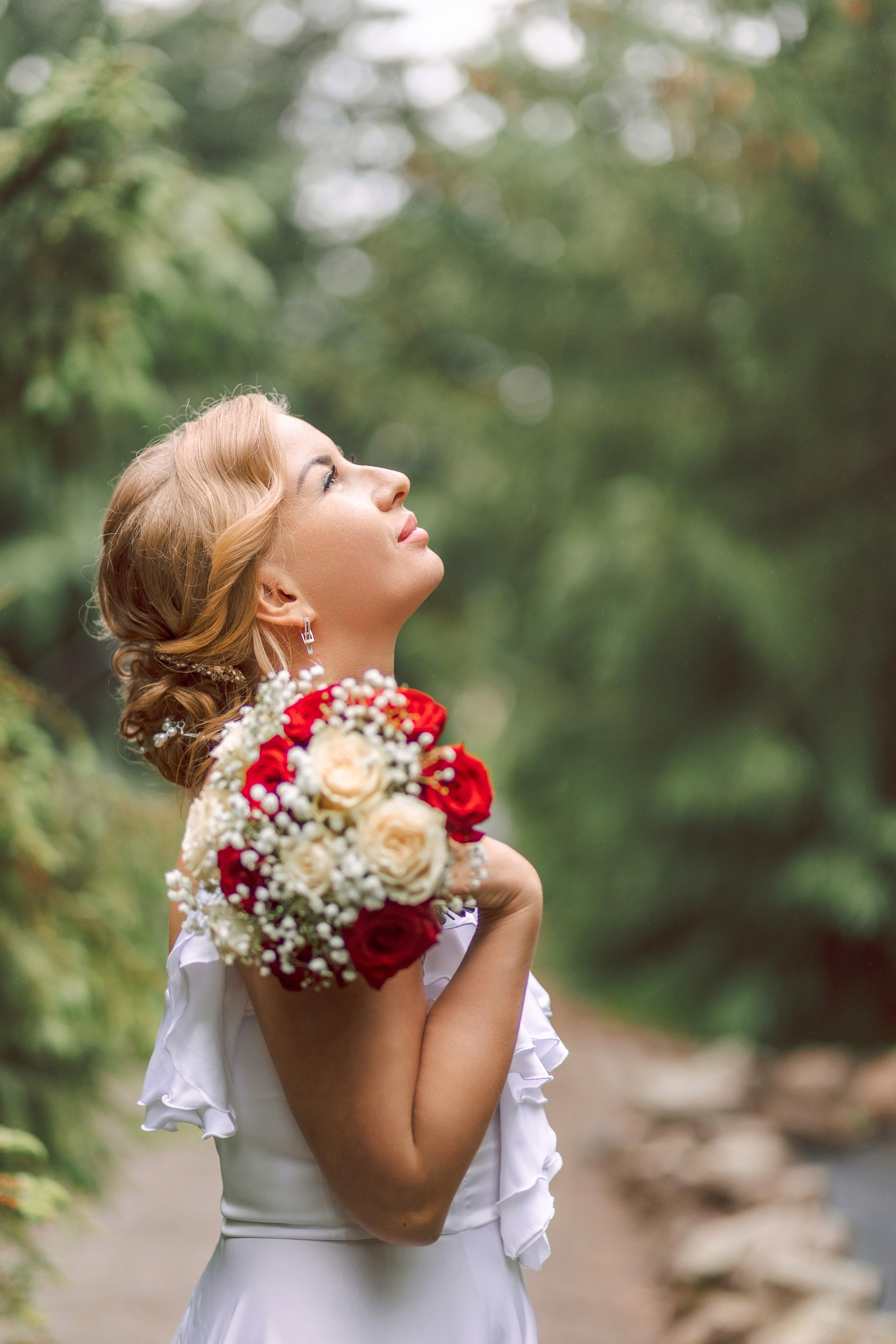 Свадьба — регистрация и прогулка. ФОТОГРАФ КАМЧАТКА ИРИНА БЕЛОКРЫЛОВА