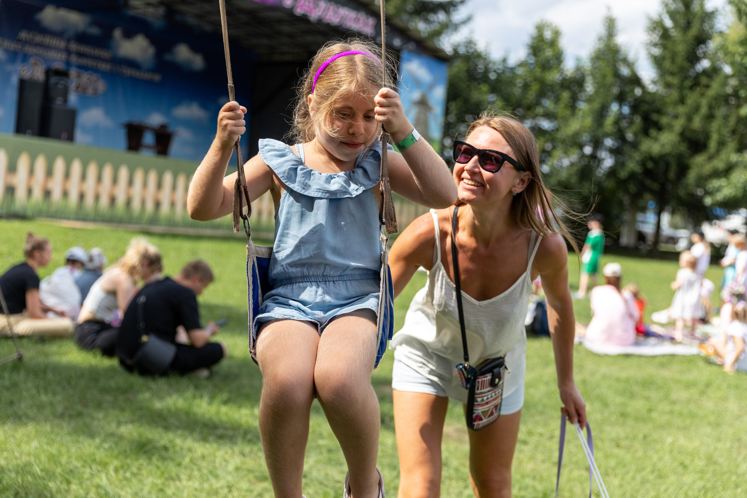 Детифест в дудутках. Профессиональный интерьерный и репортажный фотограф Минск и РБ. Максим Орлов