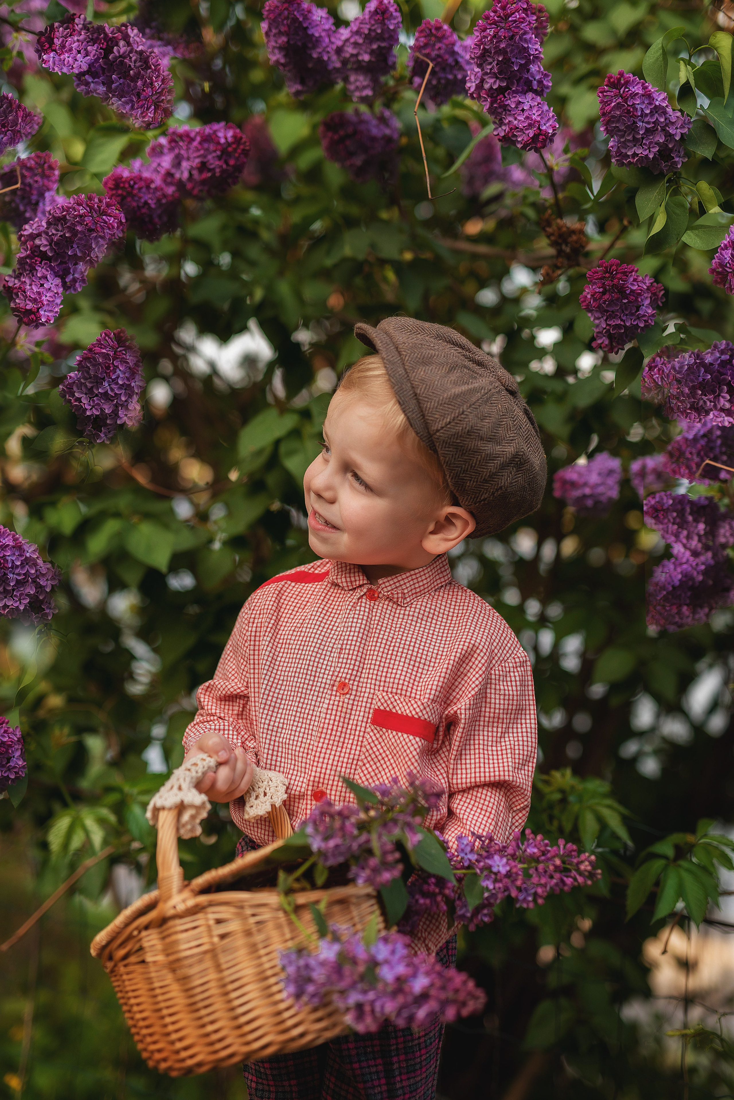 Фотосессия в сирени. Семейный, детский фотограф в Воронеже Анна Никитина