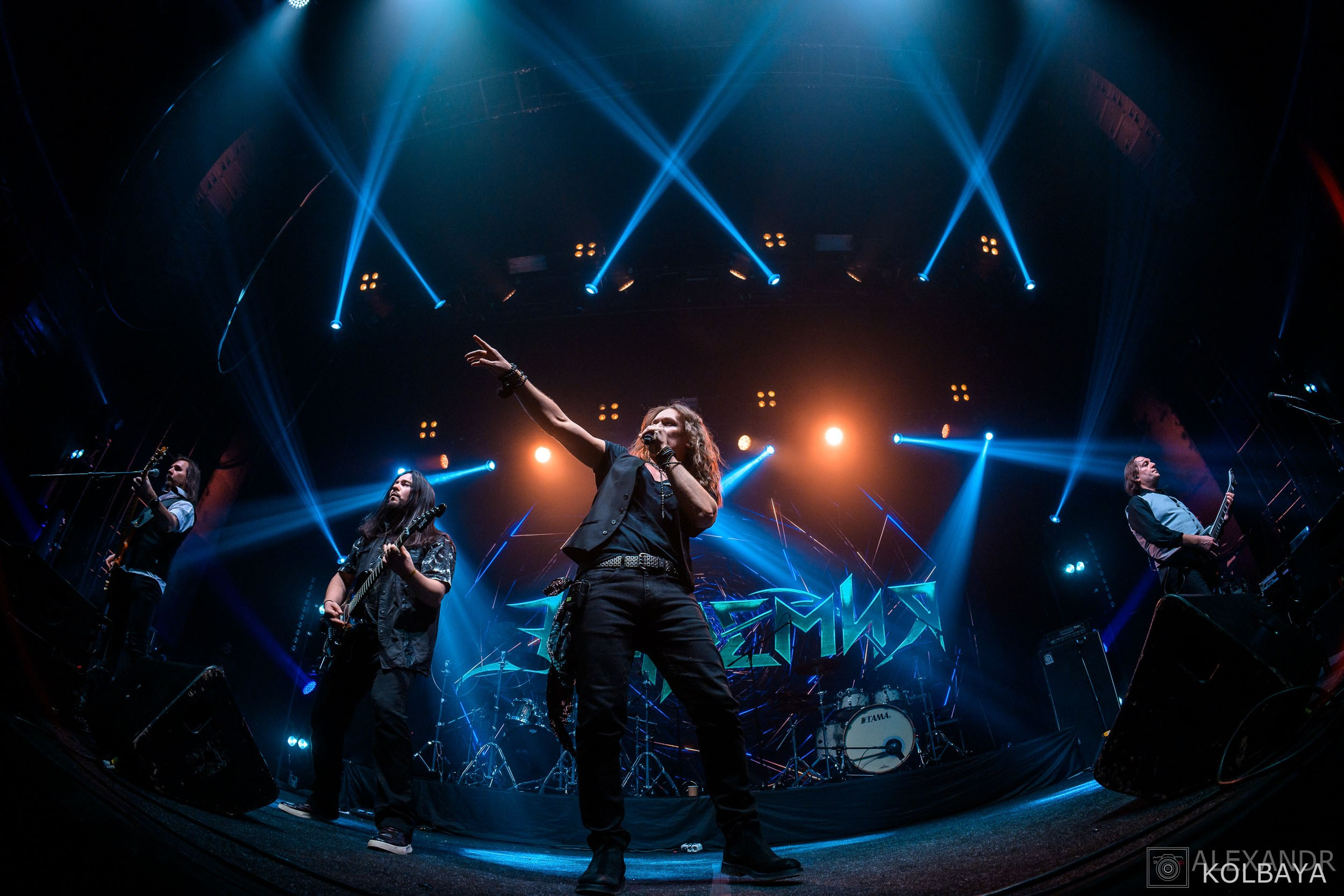 Эпидемии 29 лет — концерт в день рождения. Концертный и театральный репортажный фотограф в Москве Александр Колбая