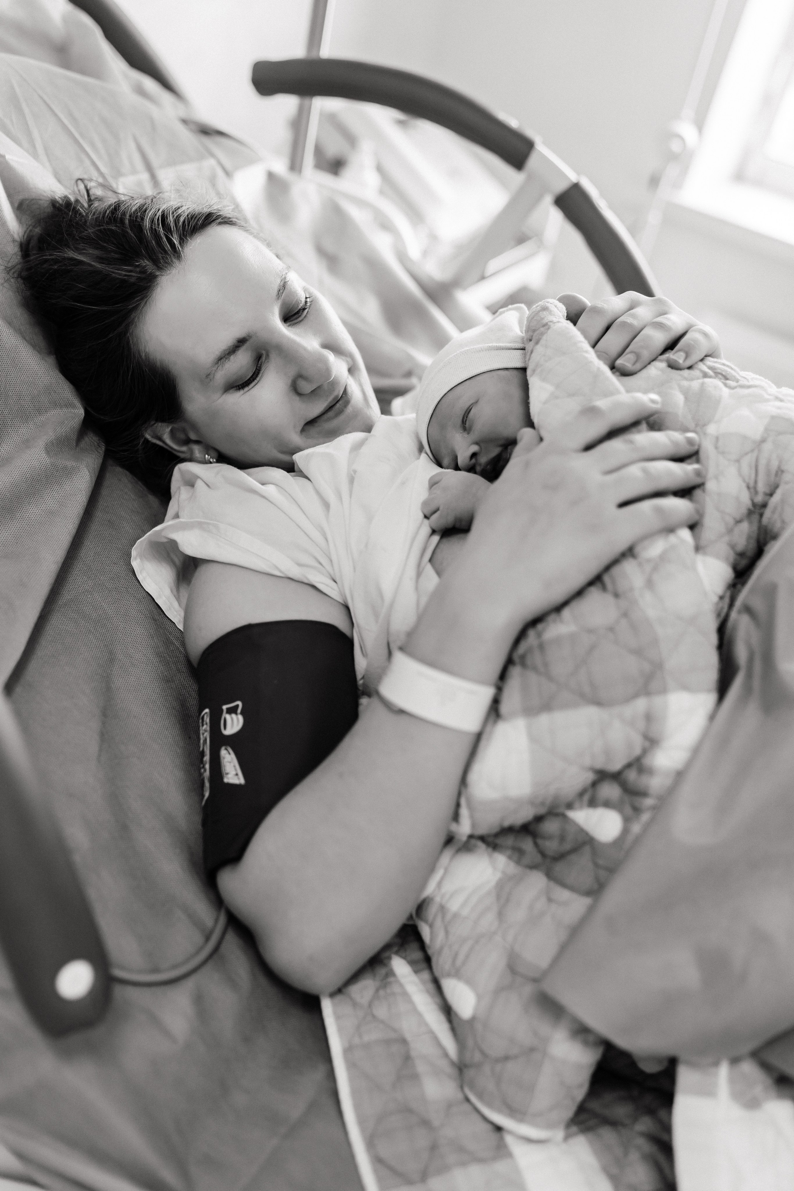 Мирон. Надежда Виховская — семейный фотограф в Астане