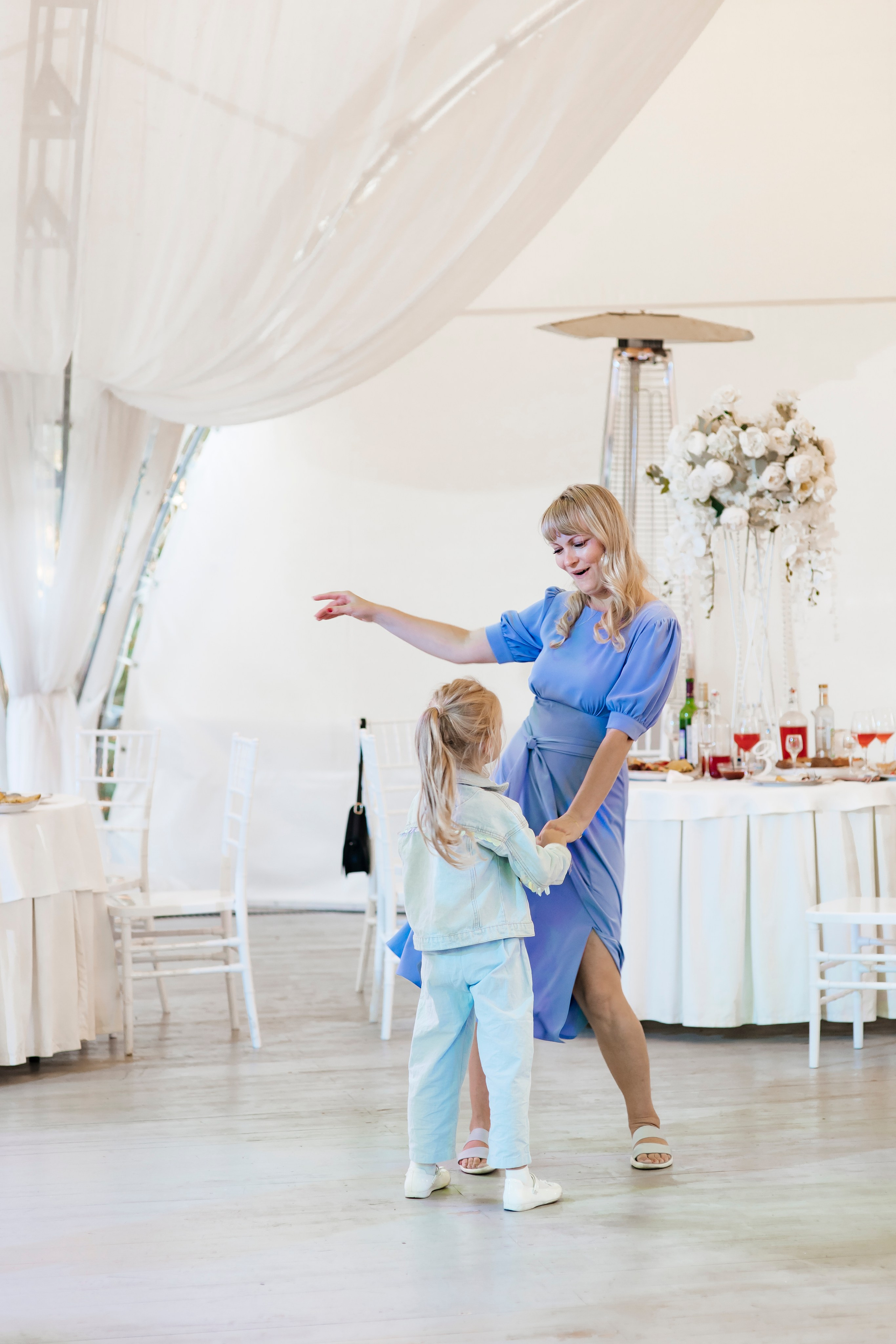 Фотосъемка полного свадебного дня с выездной регистрацией в Ижевске. Свадебный и портретный фотограф в Ижевске и Санкт-Петербурге Саша Брокколи