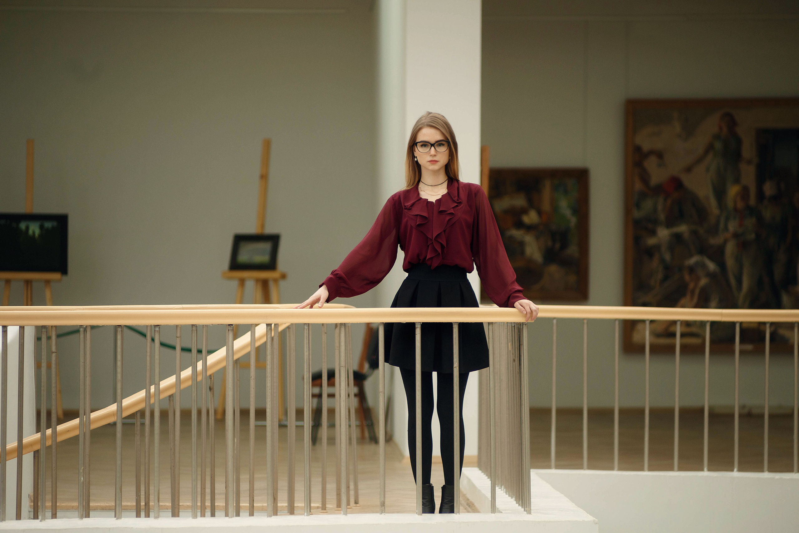 Фотосессия с Машей в Чувашском художественном музее. Портретный и репортажный фотограф в Чебоксарах Андриян Чаркин