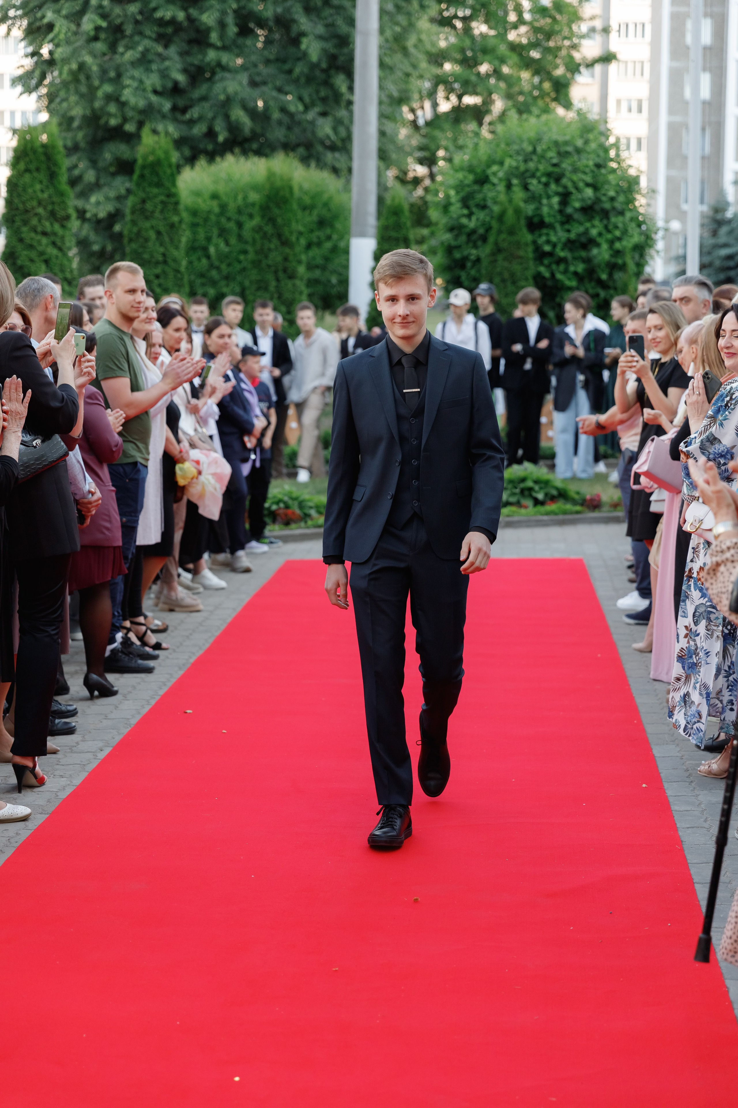 Школьный выпускной 2023 год в Минске. Свадебный фотограф в Минске/Беларуси Сергей Спиридонов